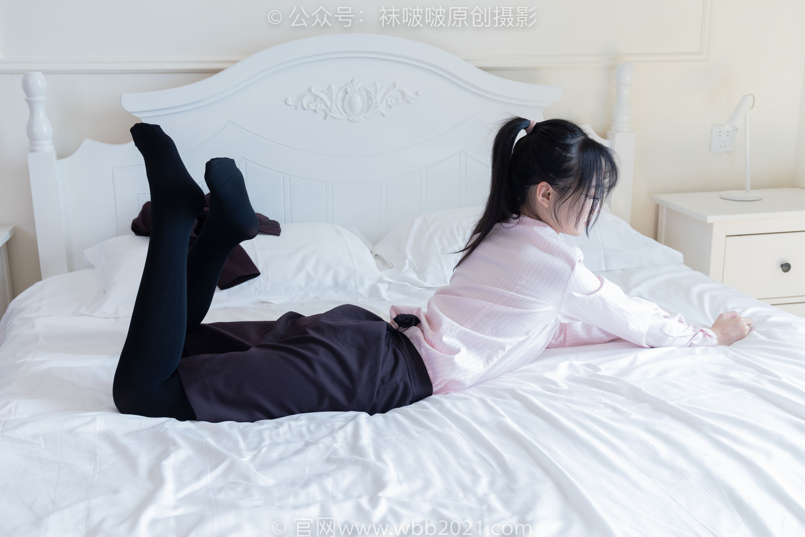 BoBoSocks袜啵啵 No.362 甜甜圈 -两双皮鞋、厚肉丝、厚黑丝、ol制服