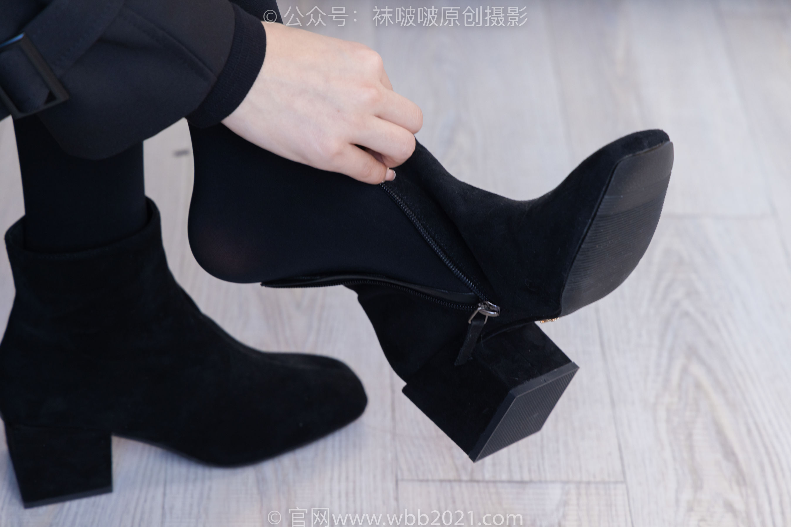 BoBoSocks袜啵啵 No.365 芝士 -短靴、平底鞋、厚黑丝、厚灰丝
