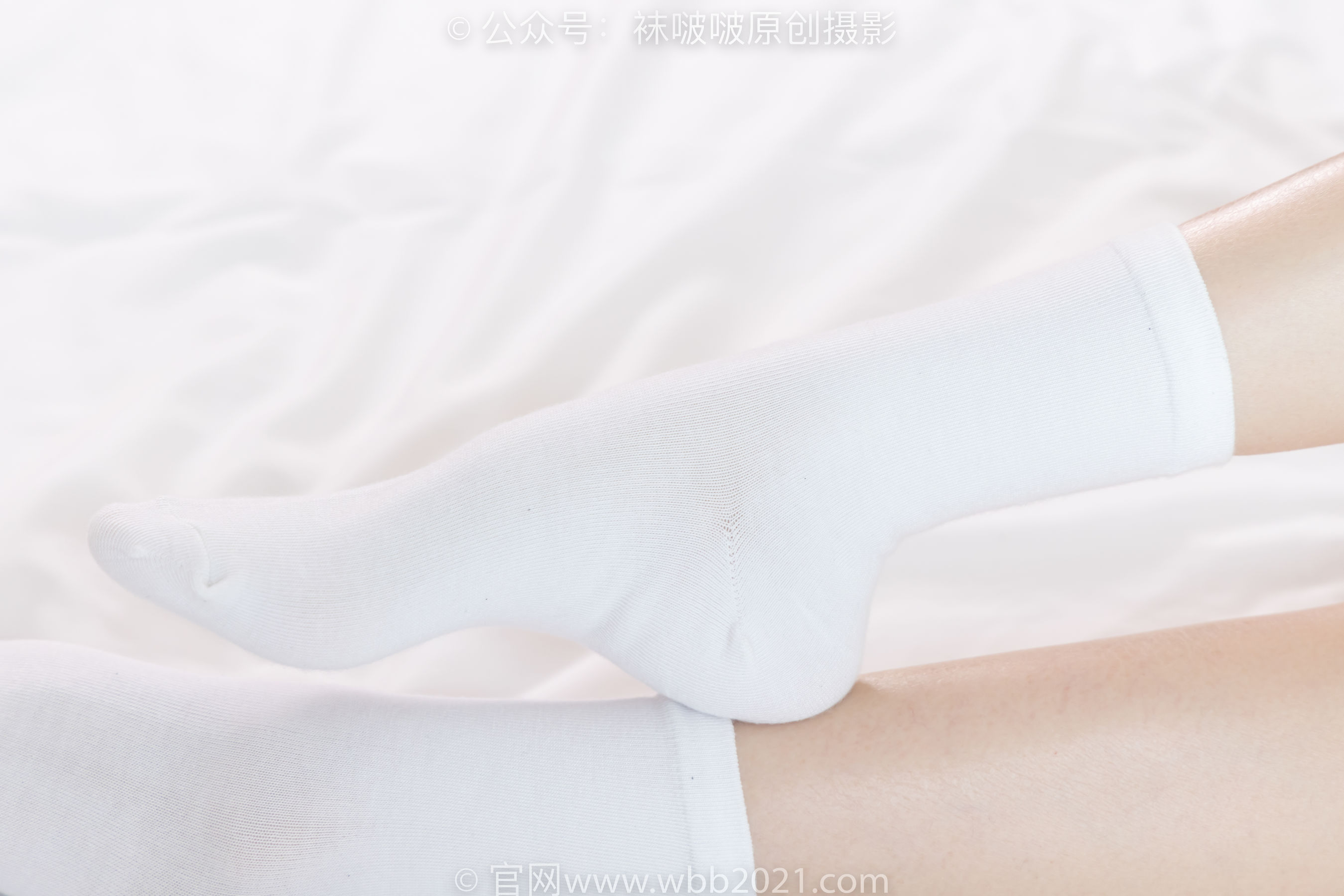 BoBoSocks袜啵啵 No.370 稚予 -板鞋、白棉袜、灰色棉船袜