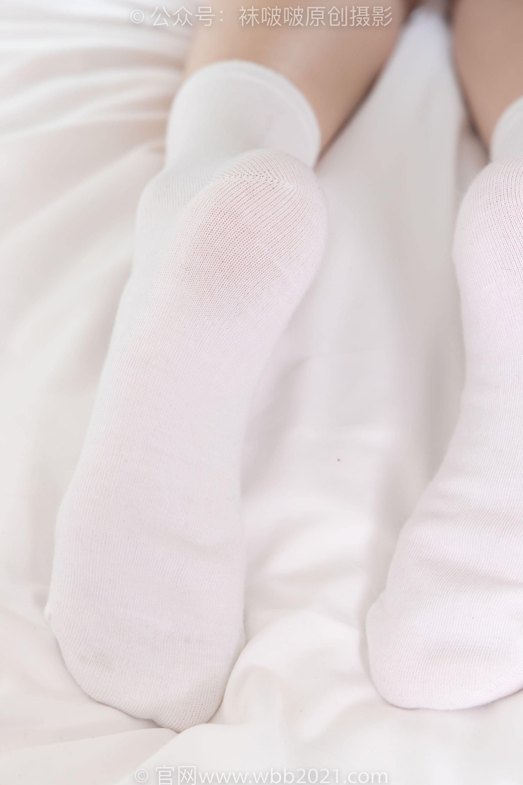BoBoSocks袜啵啵 No.370 稚予 -板鞋、白棉袜、灰色棉船袜