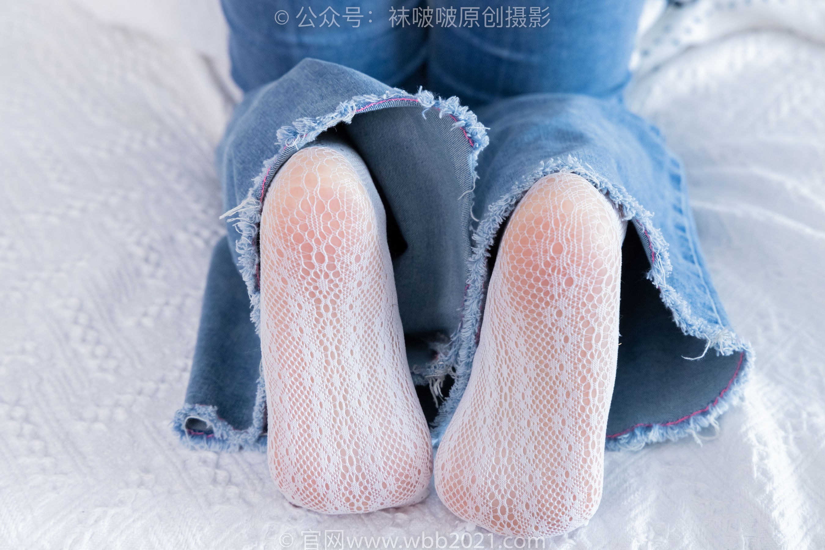 BoBoSocks袜啵啵 No.372 甜甜圈 -板鞋、白色蕾丝袜、可拆卸牛仔裤、裤里丝