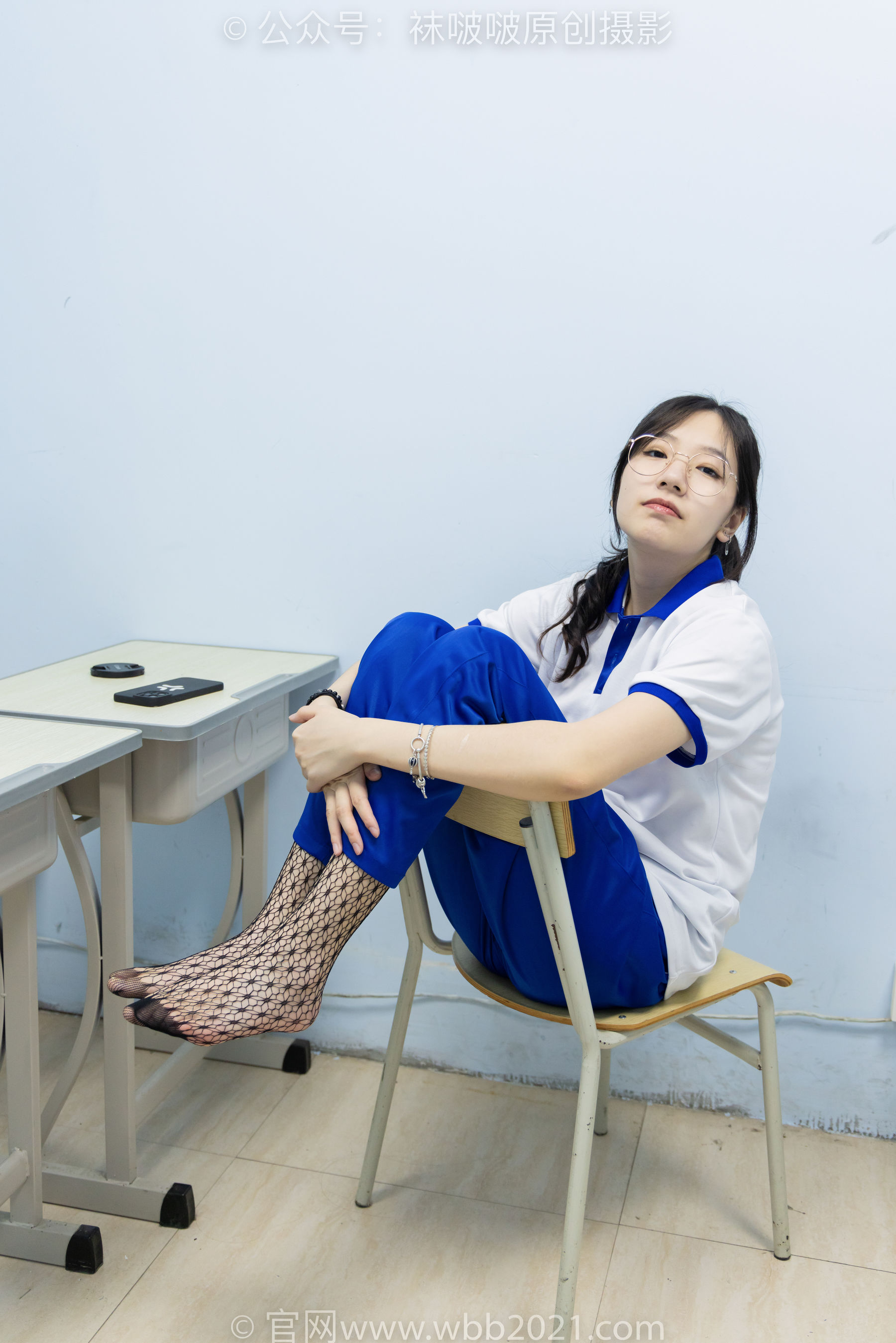 BoBoSocks袜啵啵 No.375 小甜豆 -高跟鞋、黑色蕾丝网袜、校服裤里丝