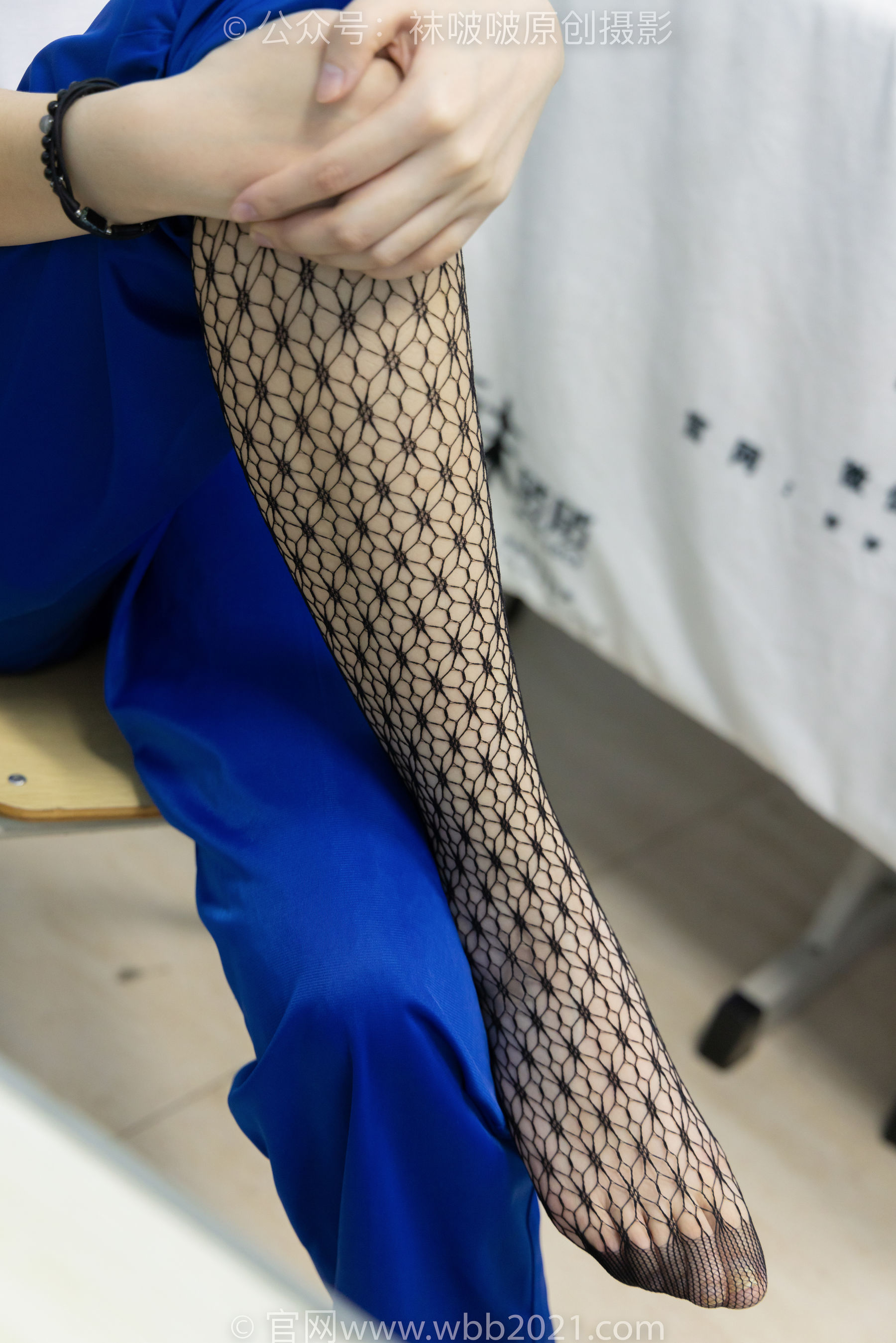 BoBoSocks袜啵啵 No.375 小甜豆 -高跟鞋、黑色蕾丝网袜、校服裤里丝