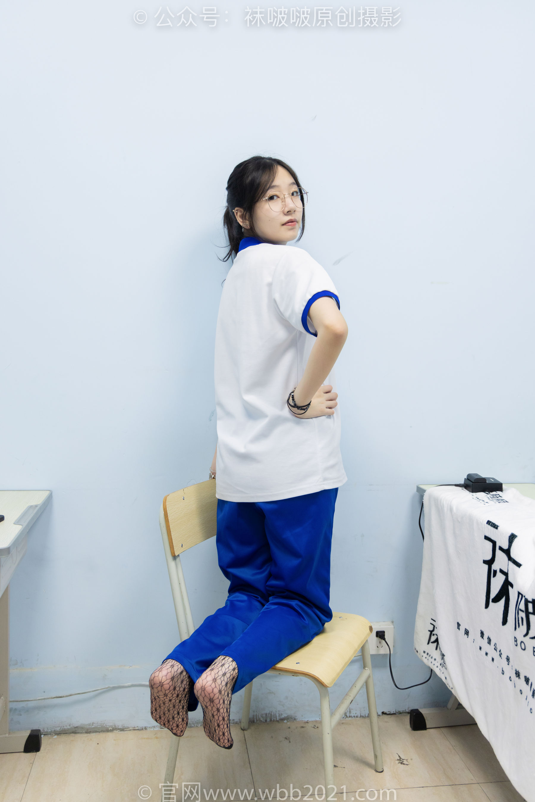 BoBoSocks袜啵啵 No.375 小甜豆 -高跟鞋、黑色蕾丝网袜、校服裤里丝