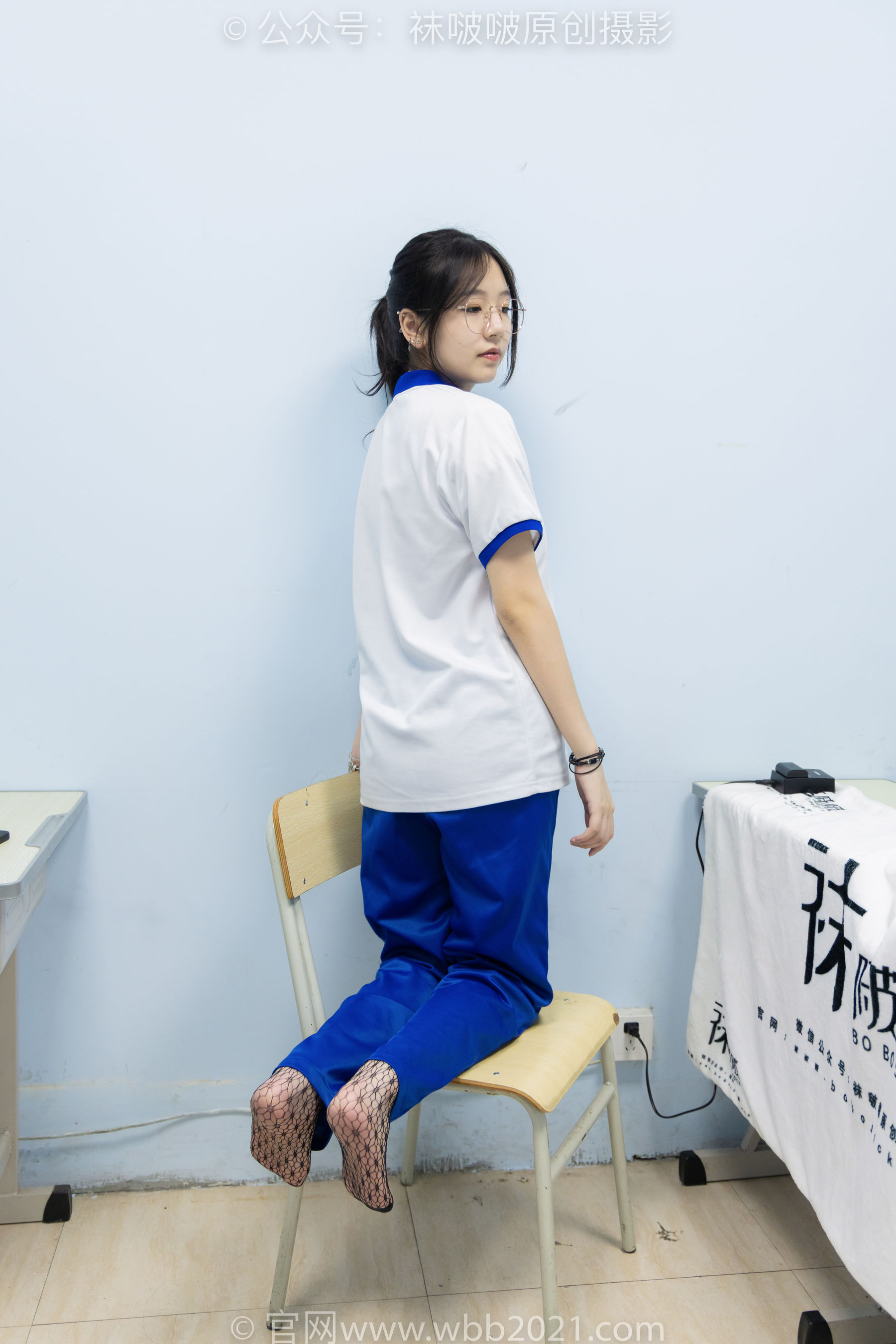 BoBoSocks袜啵啵 No.375 小甜豆 -高跟鞋、黑色蕾丝网袜、校服裤里丝