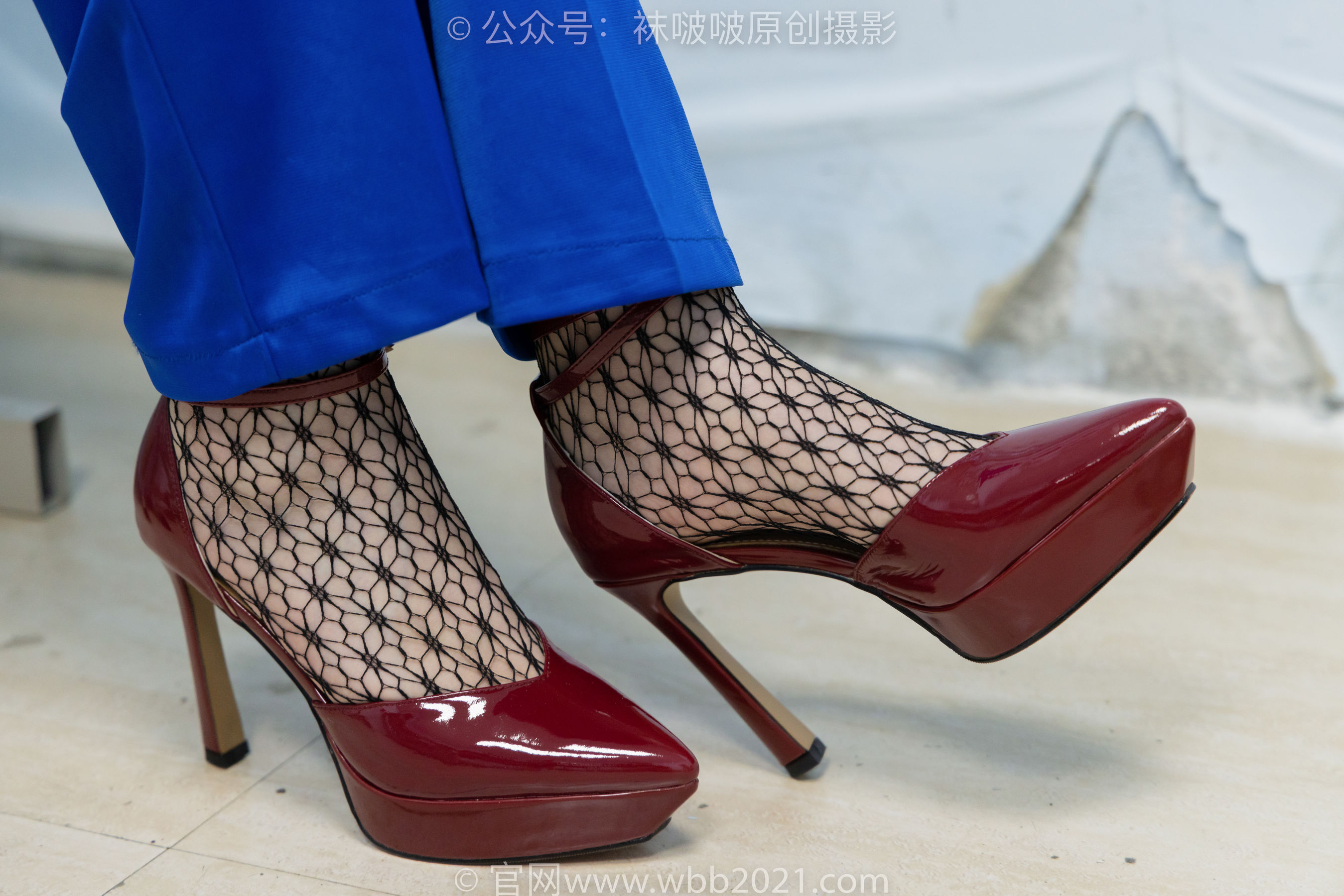 BoBoSocks袜啵啵 No.375 小甜豆 -高跟鞋、黑色蕾丝网袜、校服裤里丝