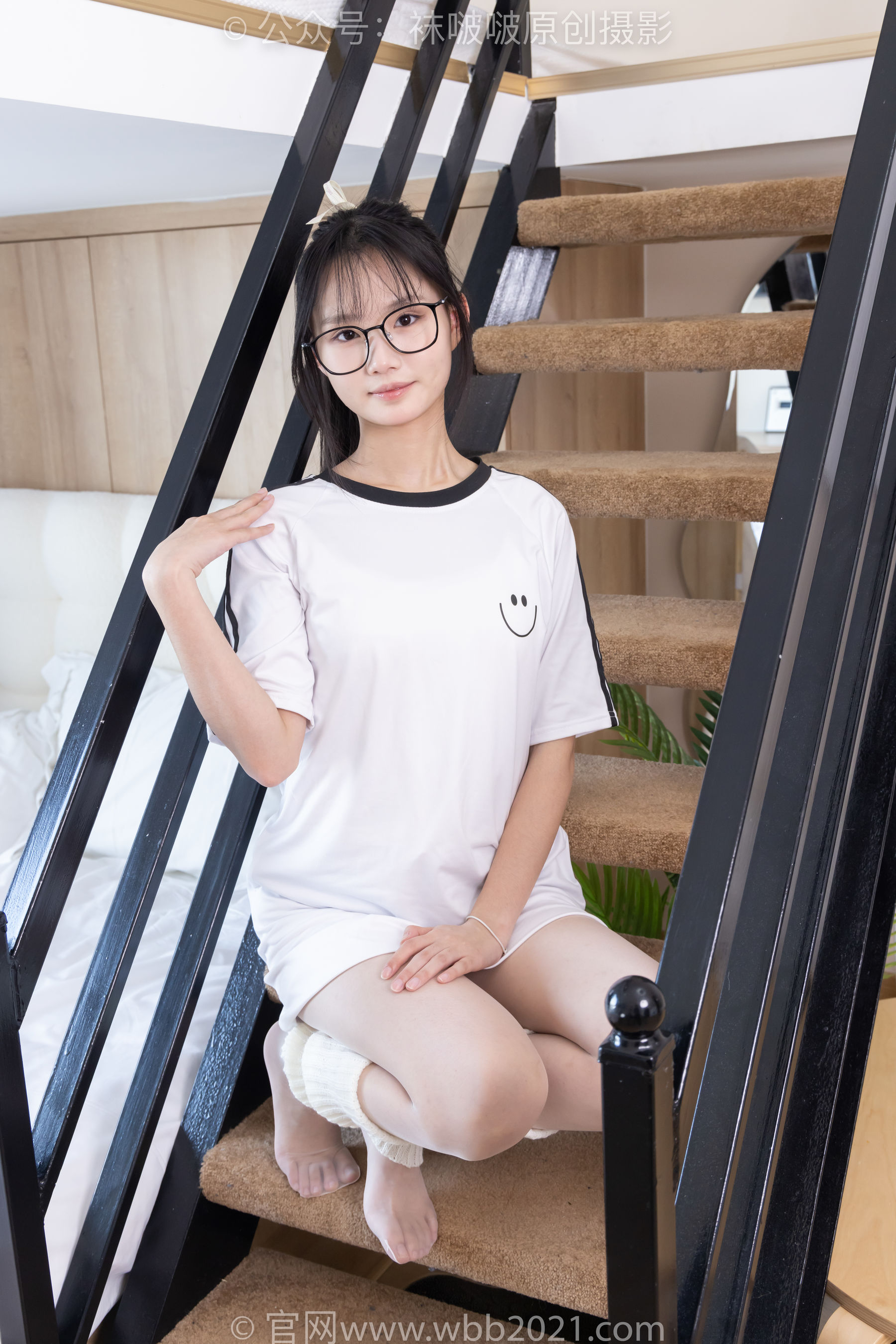 BoBoSocks袜啵啵 No.376 甜甜圈 -运动鞋、堆堆袜套、白丝