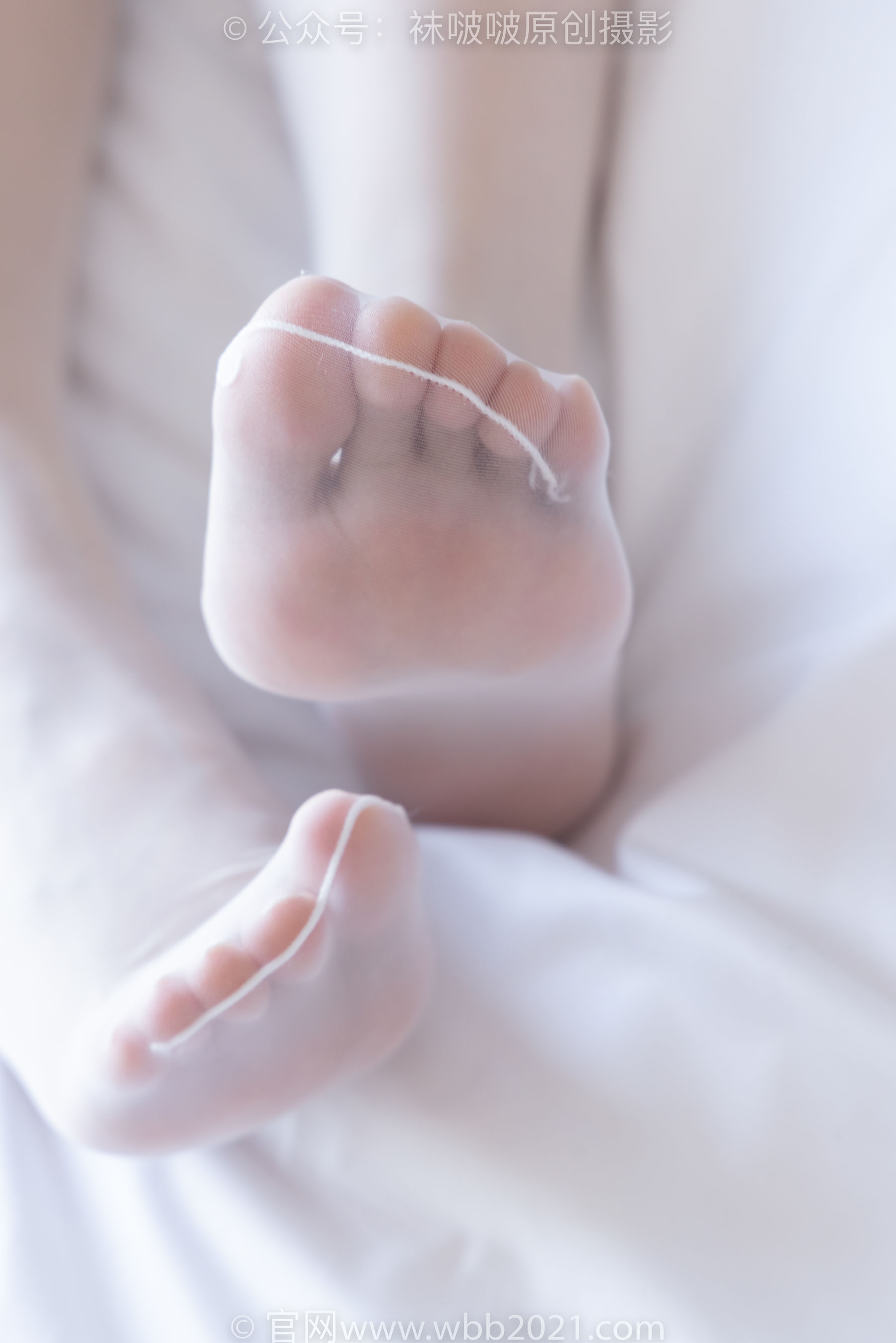 BoBoSocks袜啵啵 No.376 甜甜圈 -运动鞋、堆堆袜套、白丝