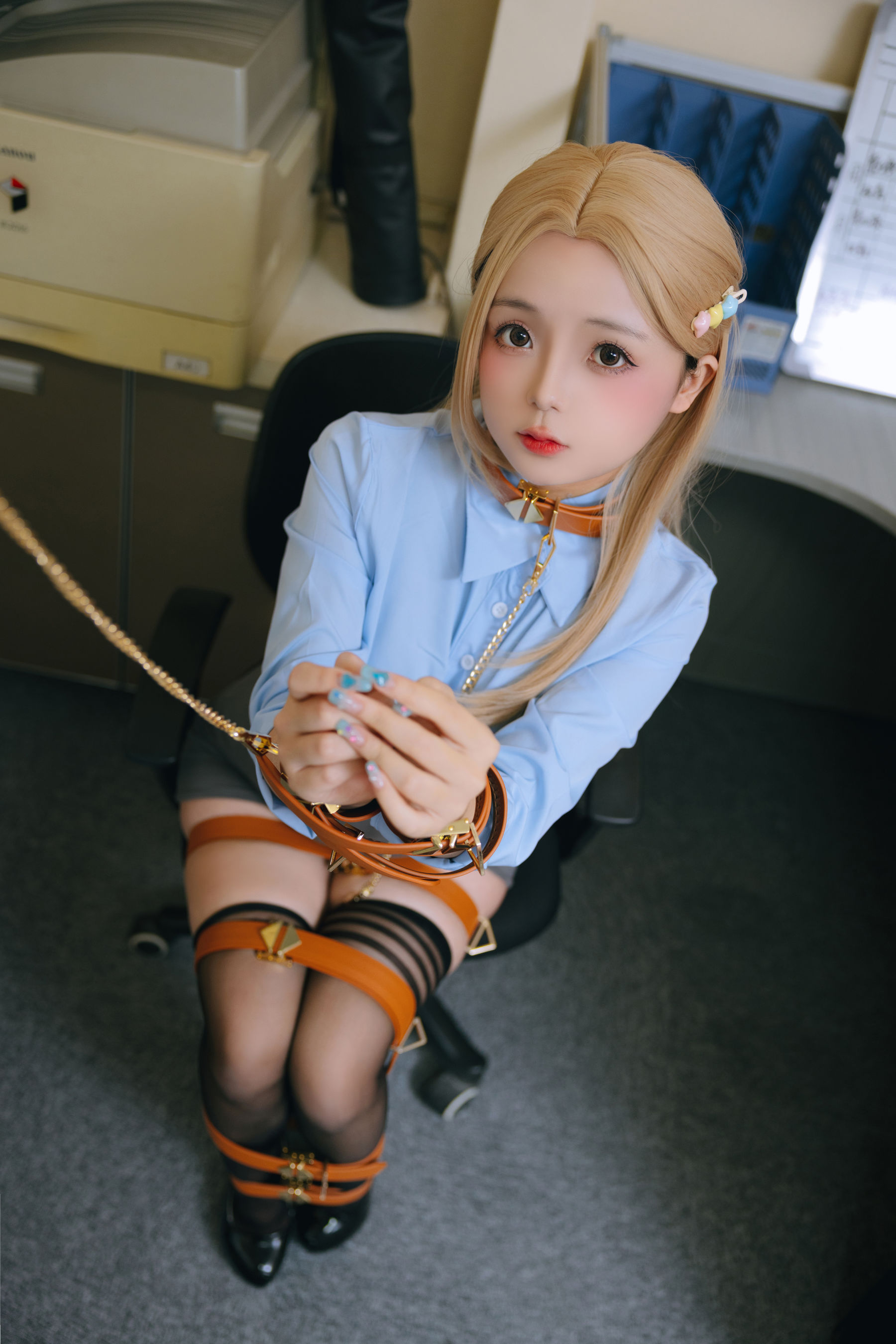 Cosplay 日奈娇 - 办公室