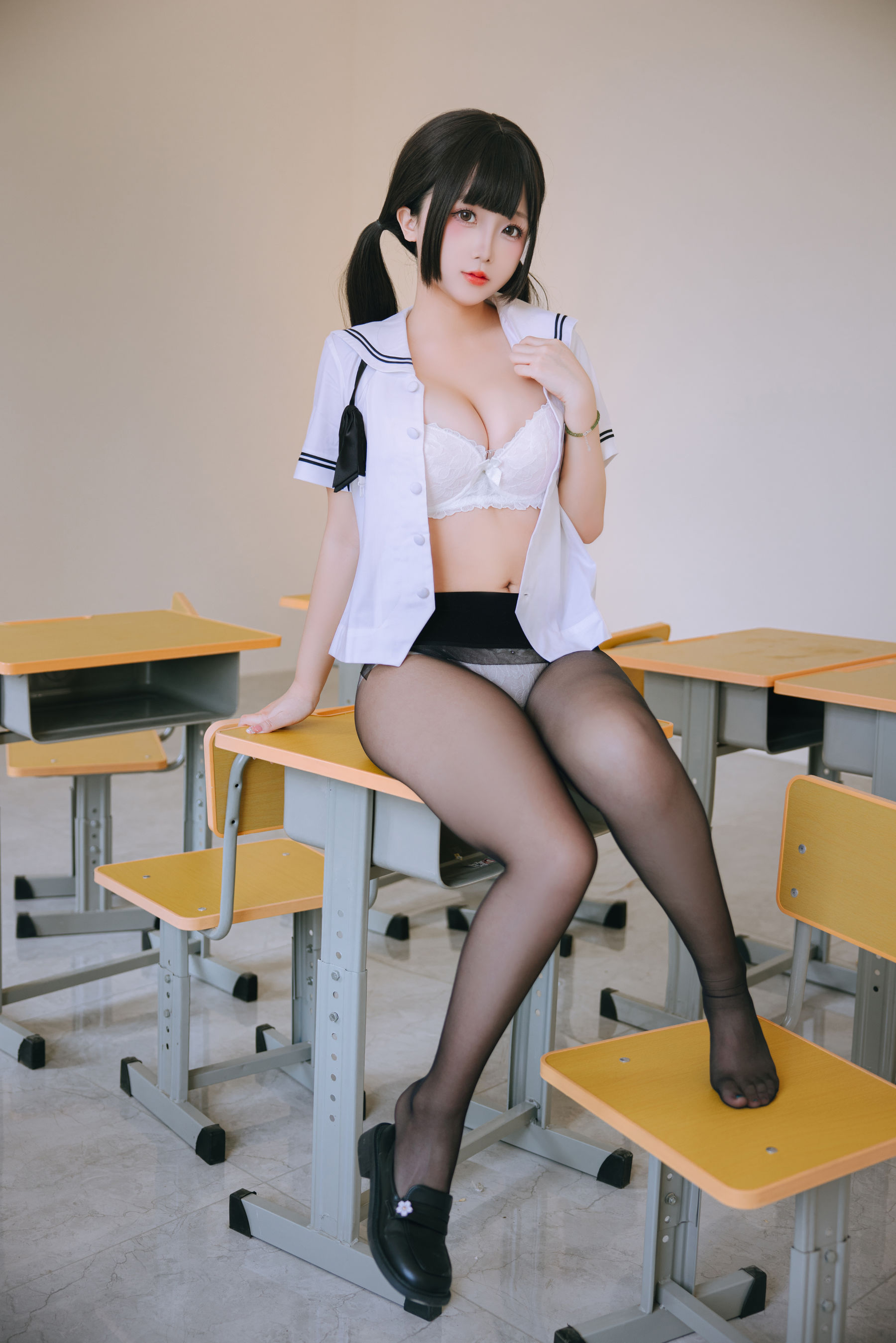 Cosplay 日奈娇 - 放学后