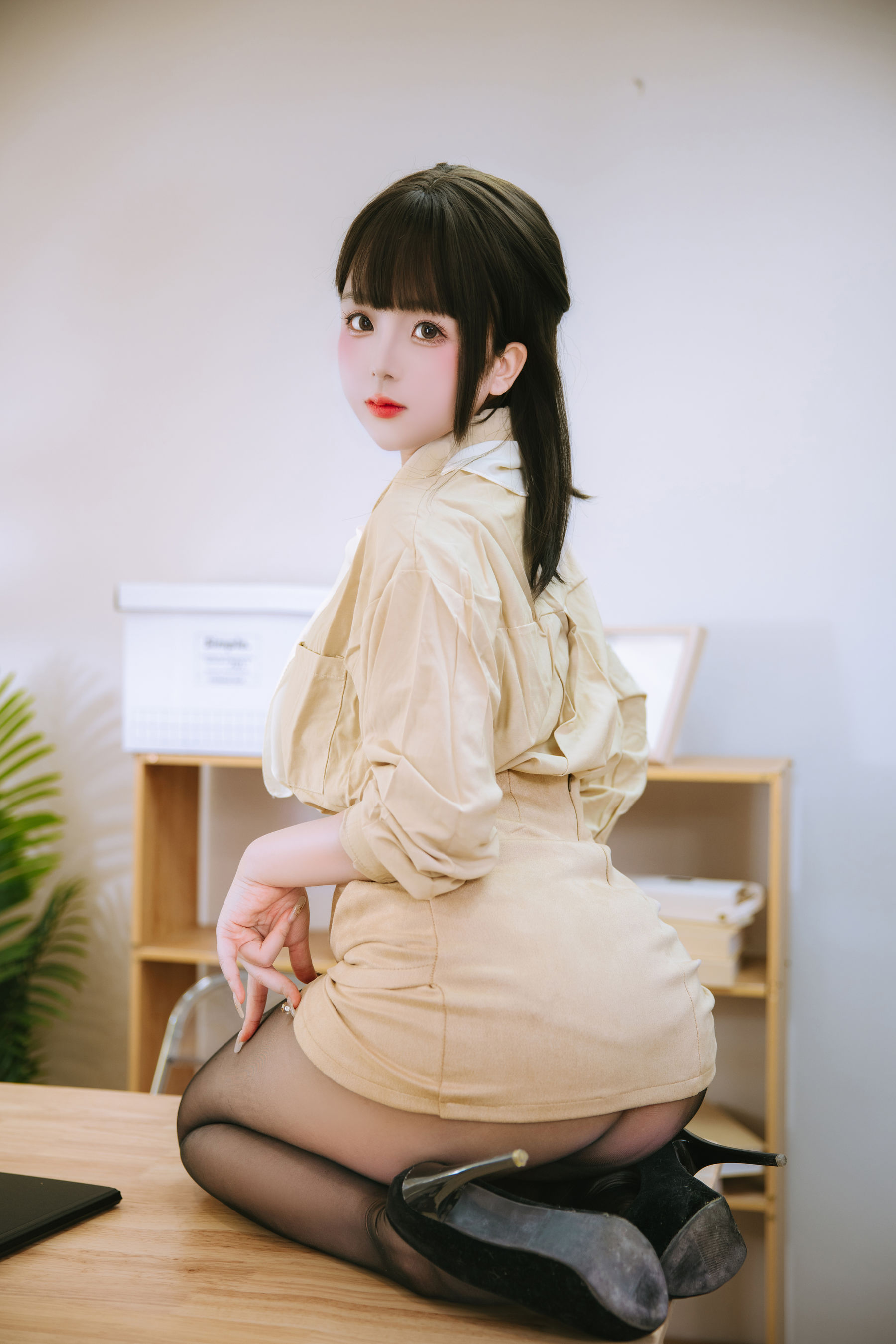 Cosplay 日奈娇 - 秘书