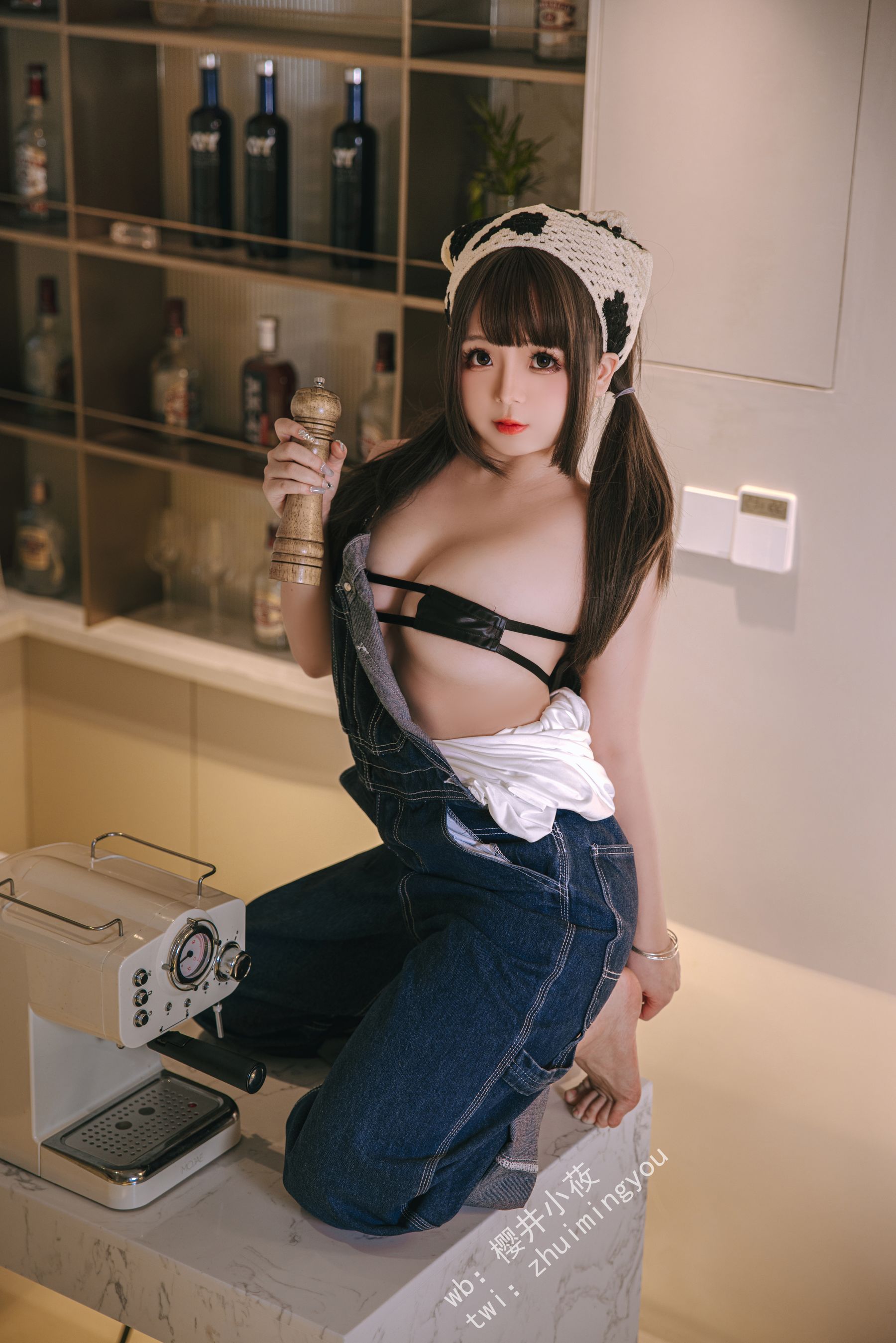 Cosplay 日奈娇 - 维修工