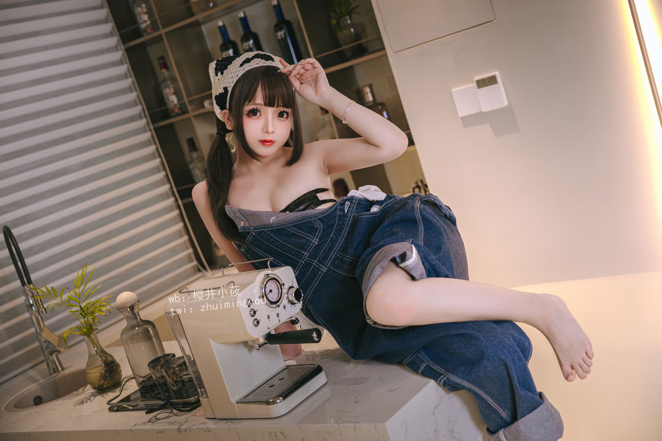 Cosplay 日奈娇 - 维修工