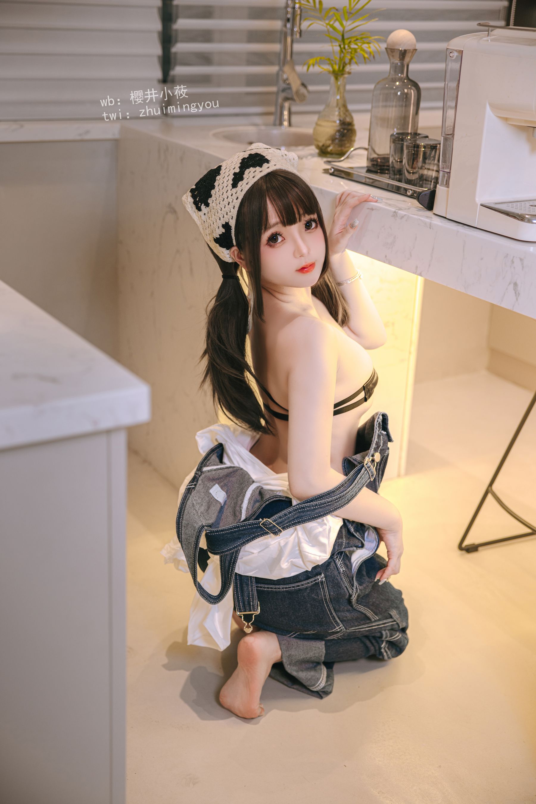 Cosplay 日奈娇 - 维修工