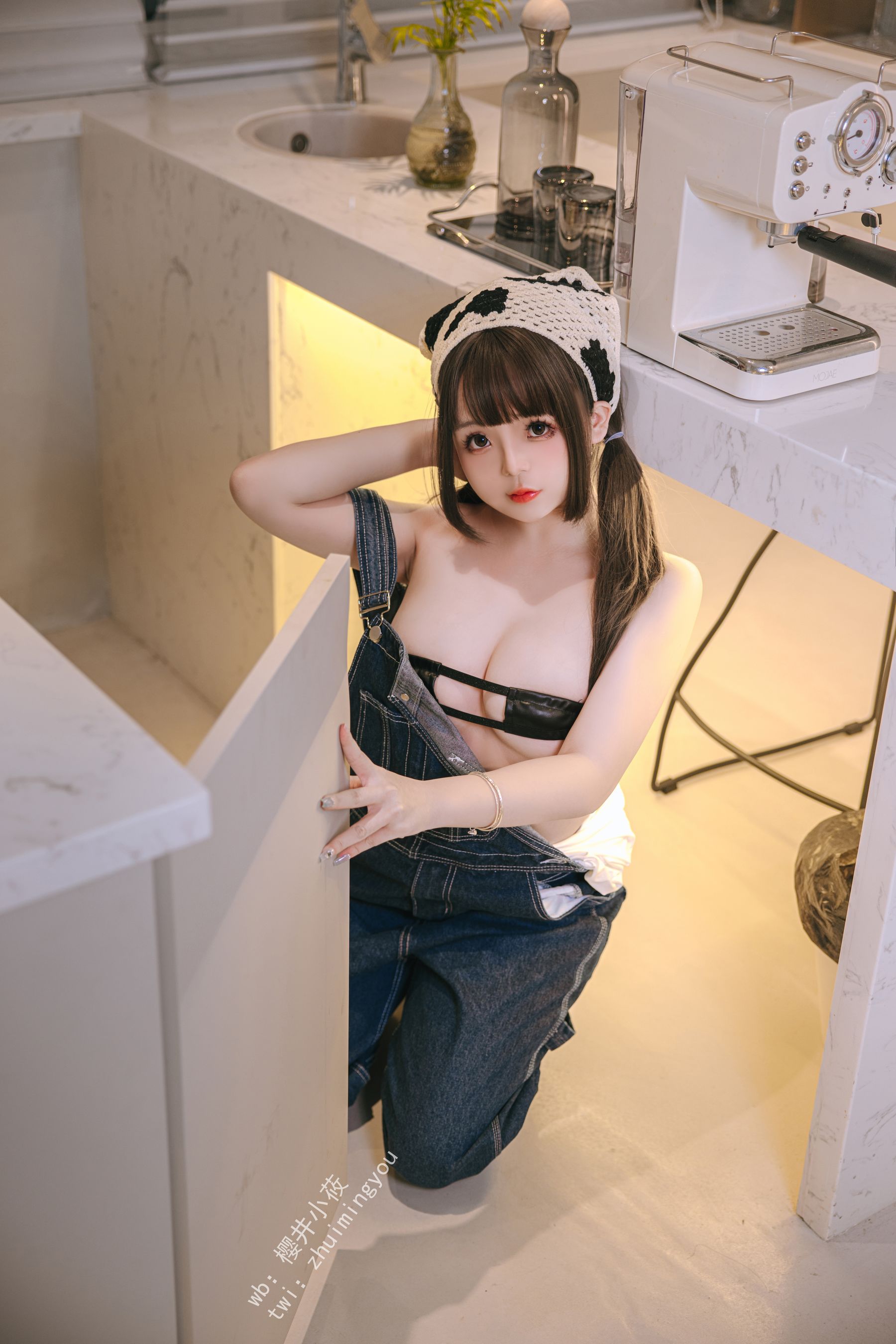 Cosplay 日奈娇 - 维修工