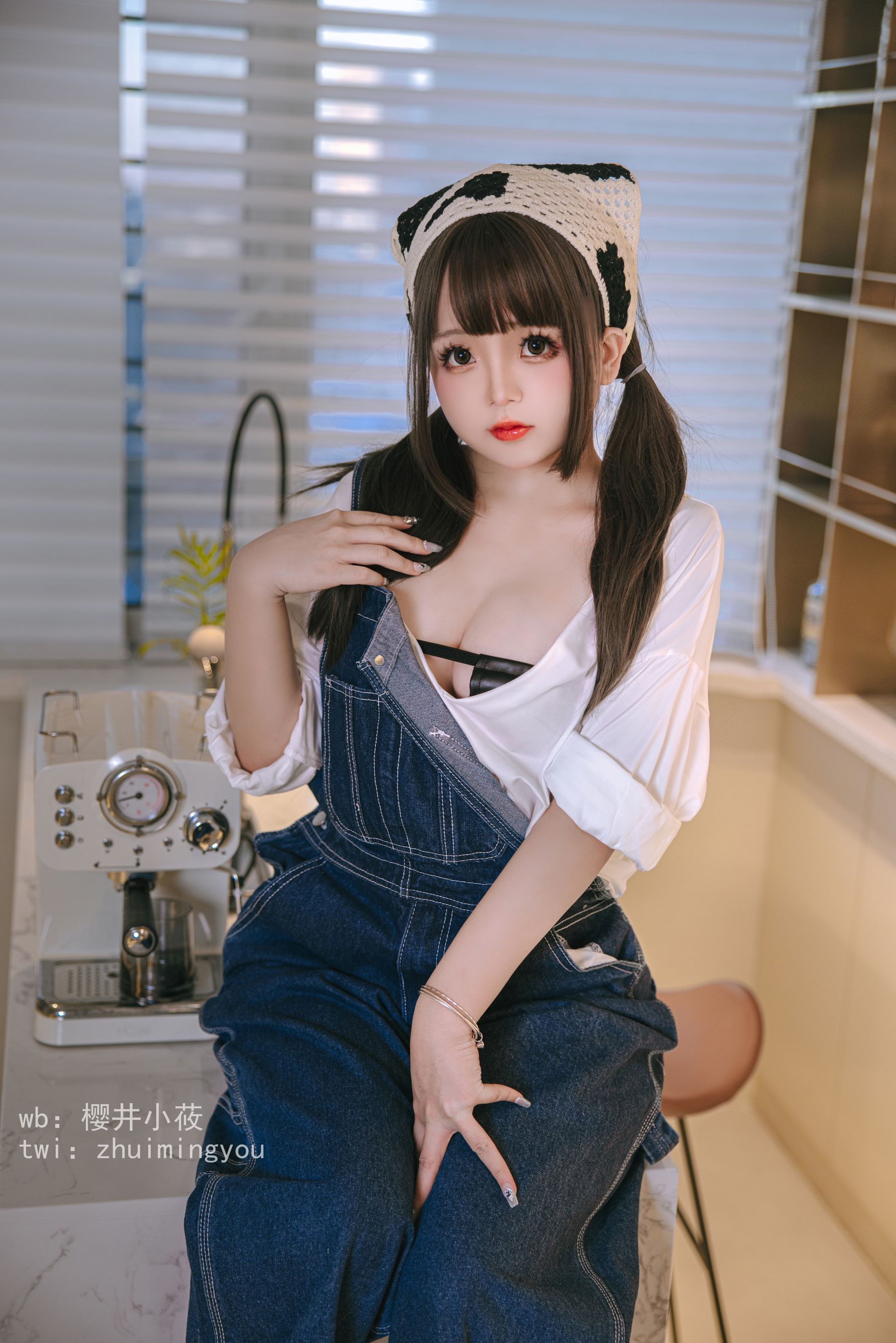 Cosplay 日奈娇 - 维修工