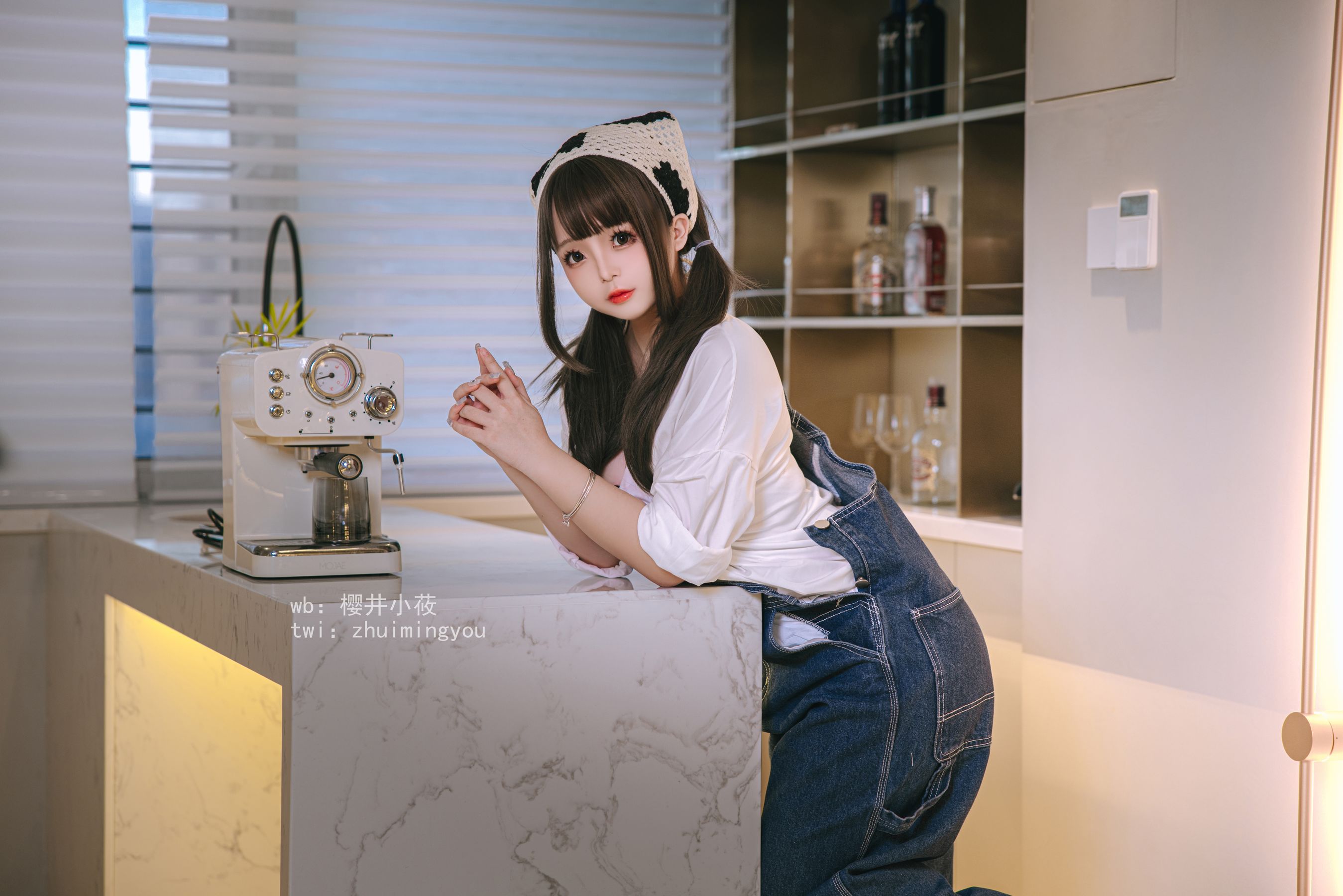 Cosplay 日奈娇 - 维修工