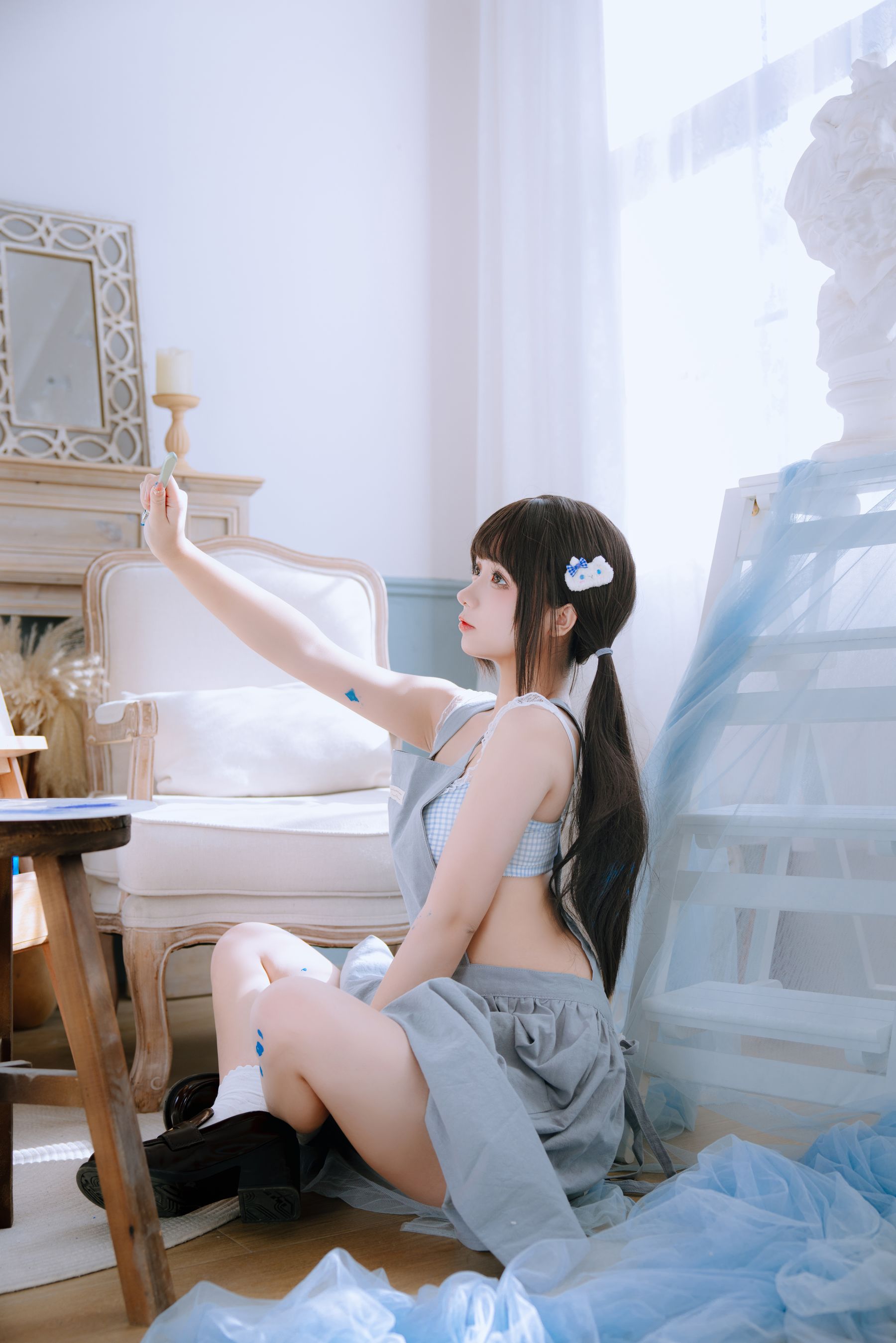 Cosplay 日奈娇 - 美术生
