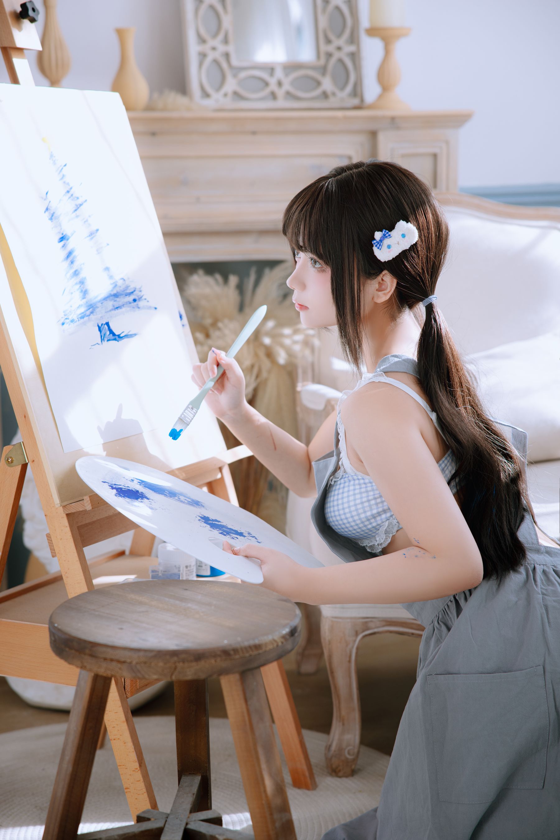 Cosplay 日奈娇 - 美术生
