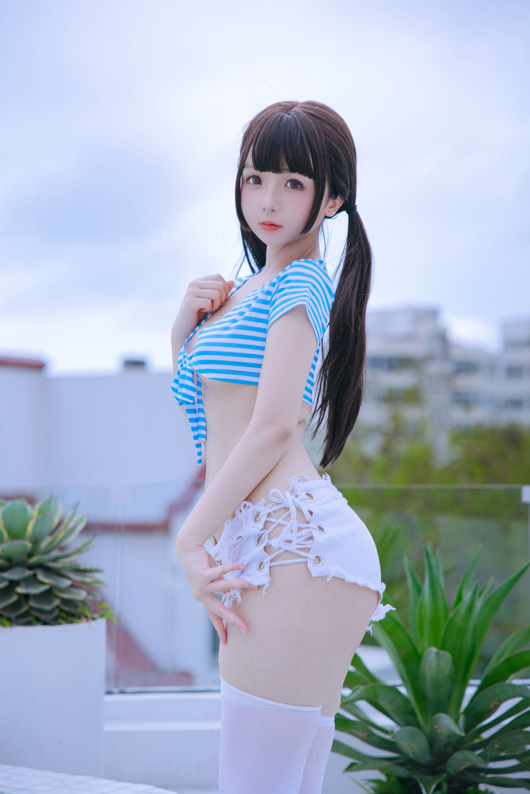 Cosplay 日奈娇 - 蓝白条