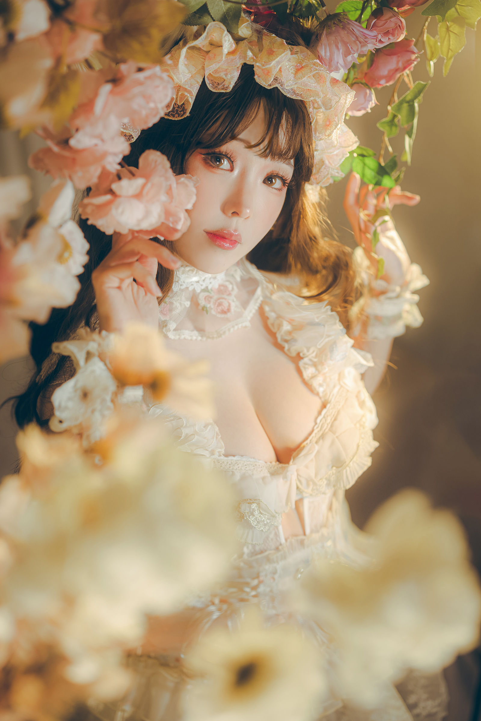 Ely_eee (ElyEE子) - Red panda~Lingerie 小熊貓古典蕾絲