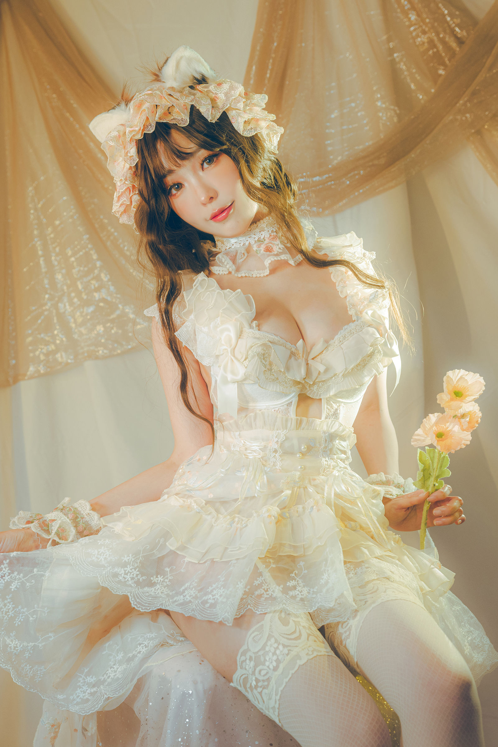 Ely_eee (ElyEE子) - Red panda~Lingerie 小熊貓古典蕾絲