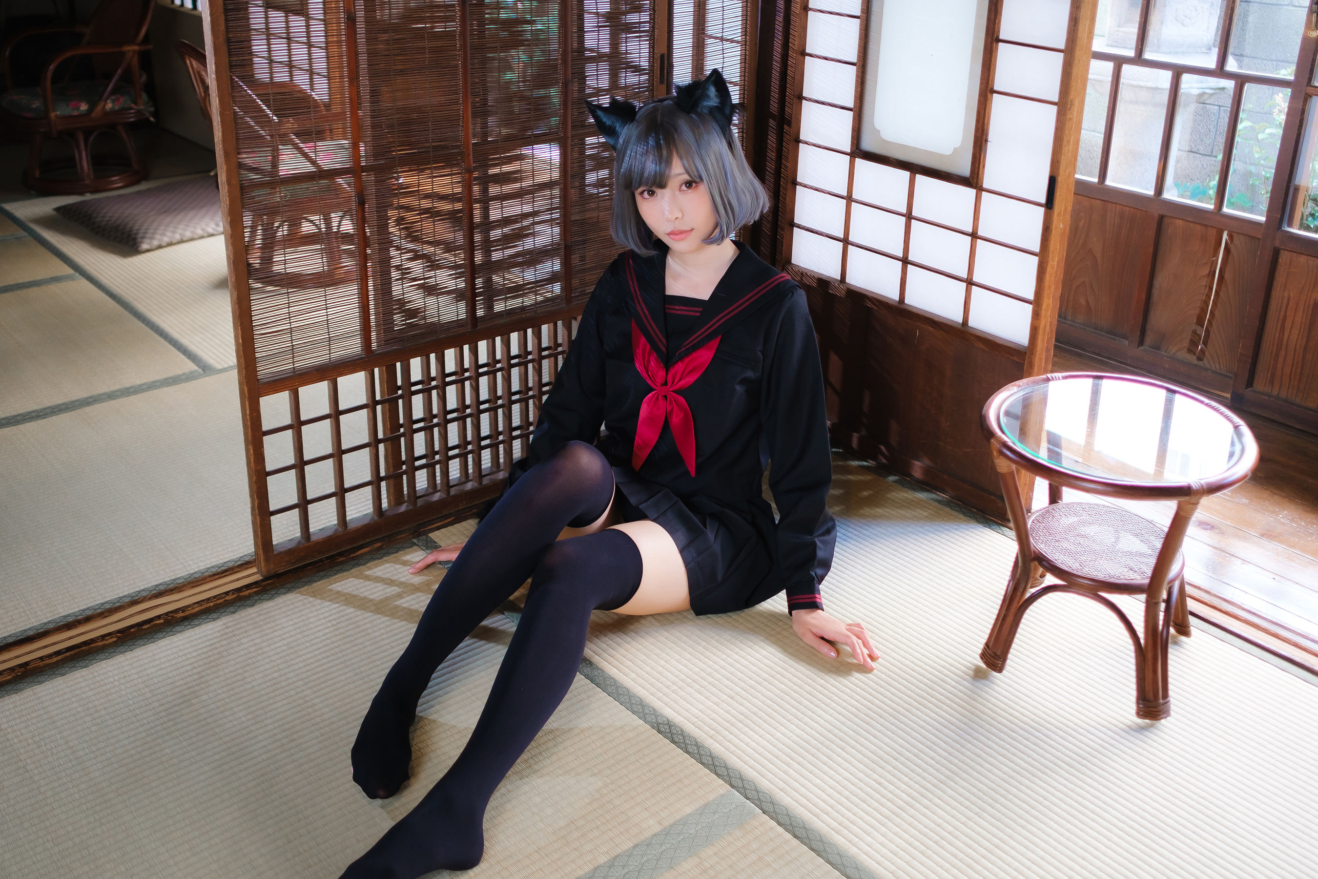 Ely_eee (ElyEE子) - Veranda Black Cat緣廊黑貓