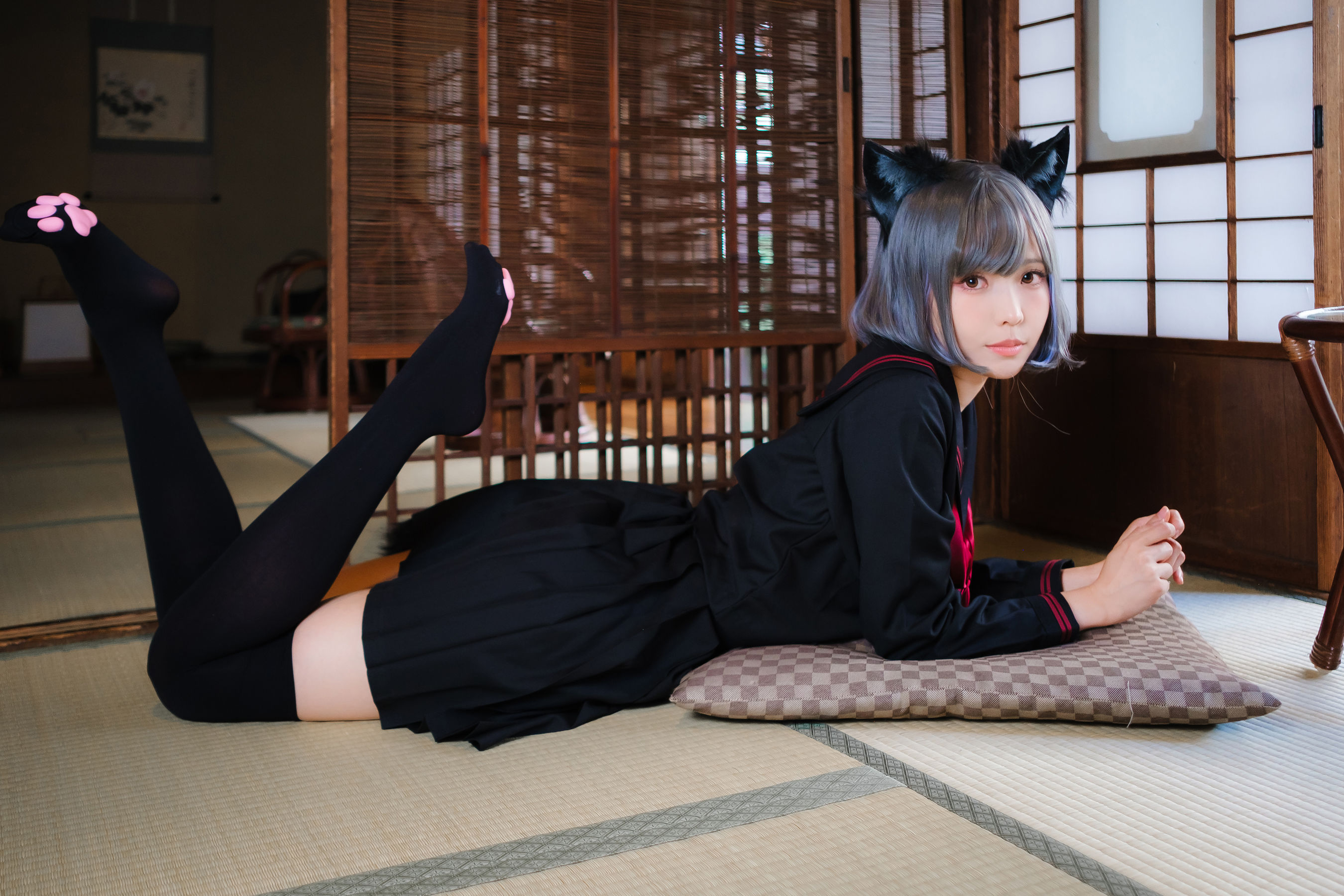 Ely_eee (ElyEE子) - Veranda Black Cat緣廊黑貓