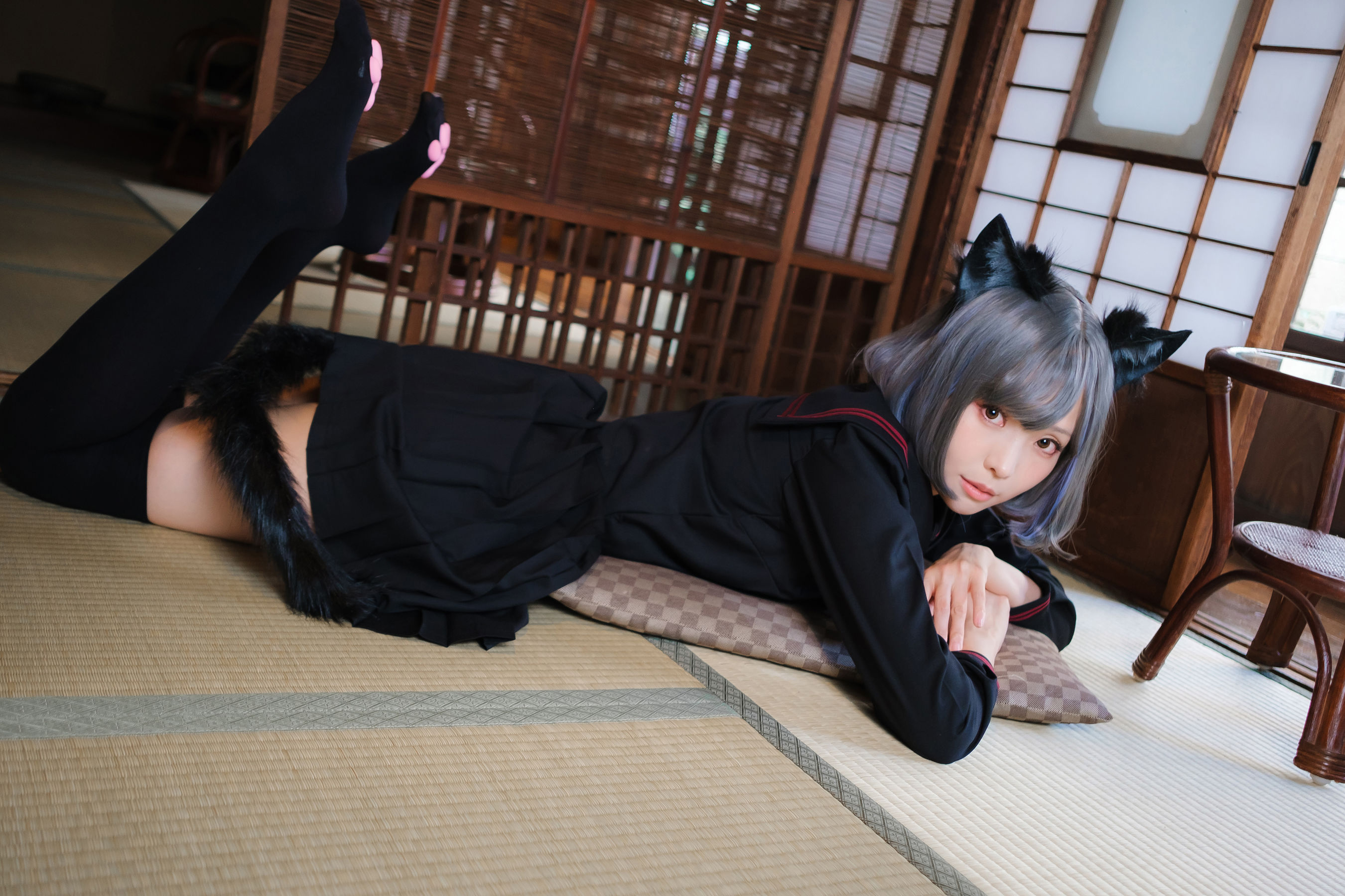 Ely_eee (ElyEE子) - Veranda Black Cat緣廊黑貓
