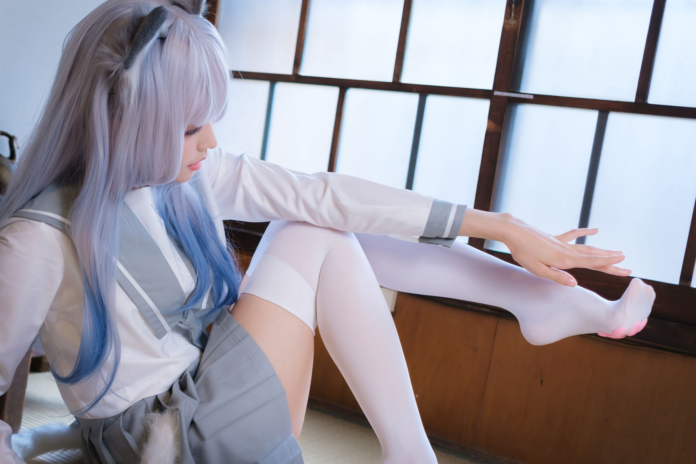 Ely_eee (ElyEE子) - Veranda White Cat緣廊白貓