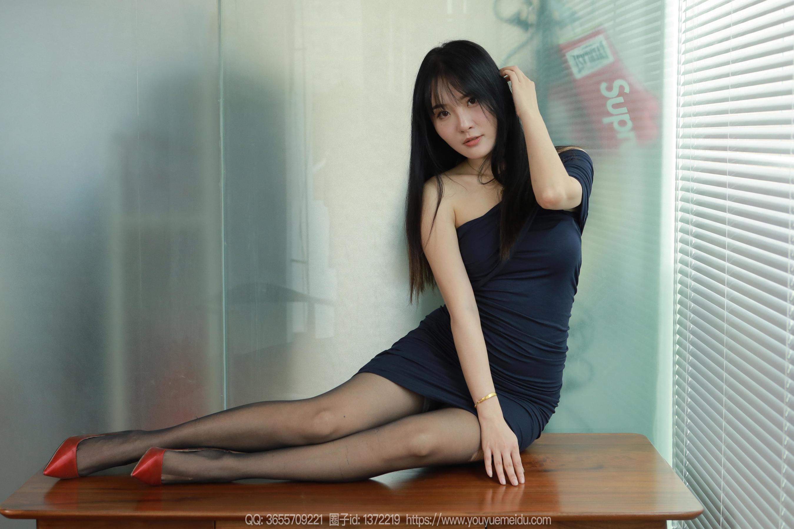 IESS异思趣向 - 模特： 婉萍 《紫色俏佳人》