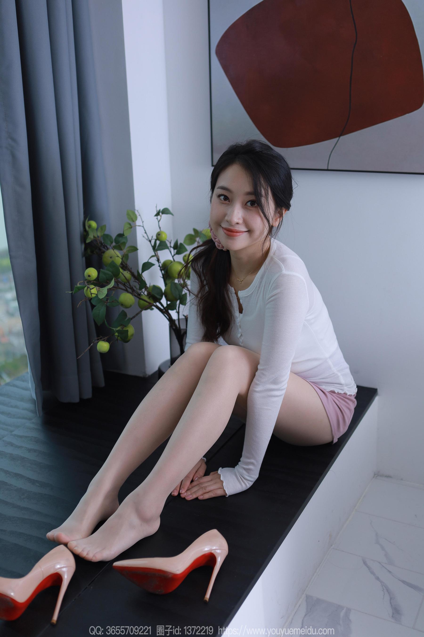 IESS异思趣向 - 模特： 小婕 《白色温柔》