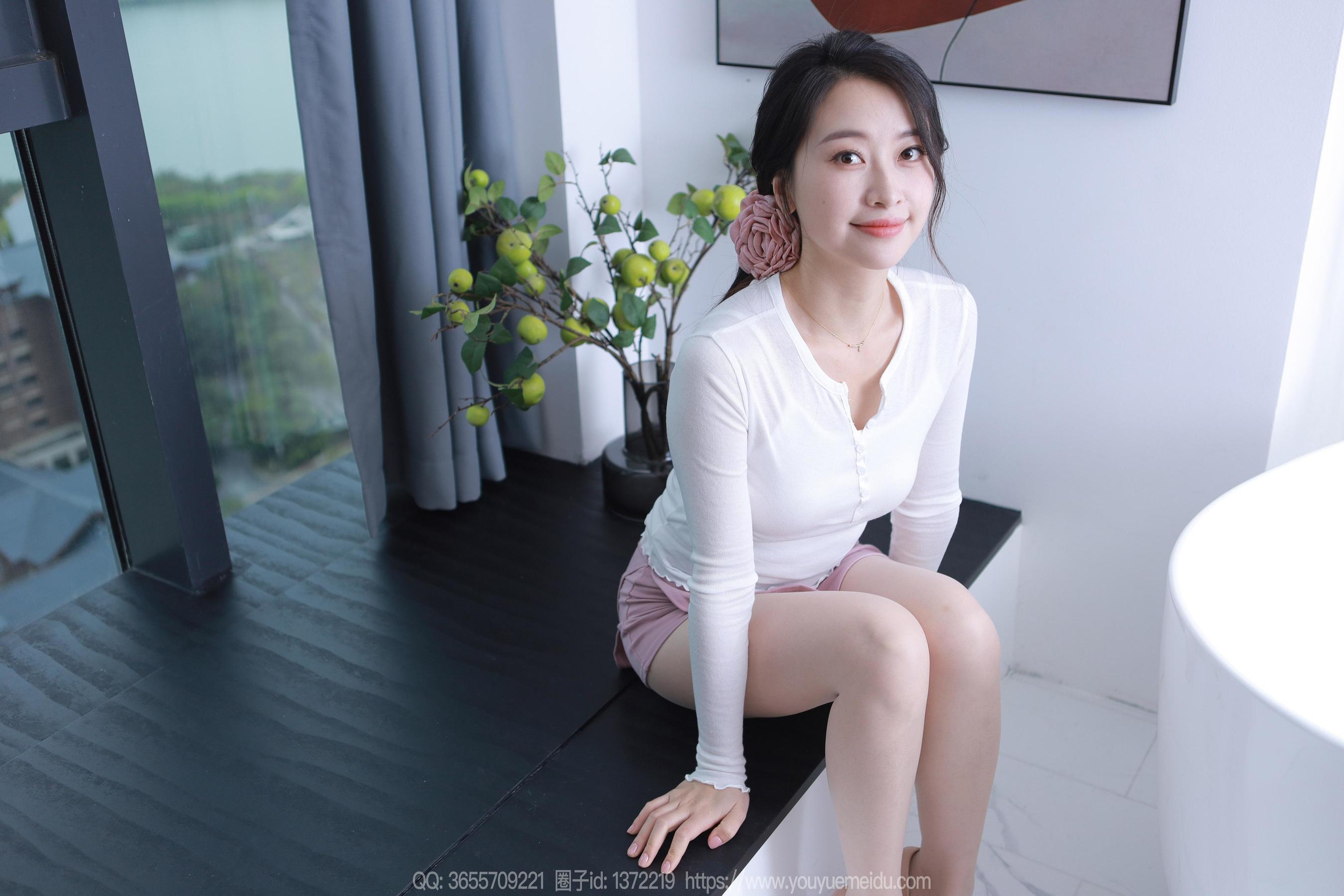 IESS异思趣向 - 模特： 小婕 《白色温柔》