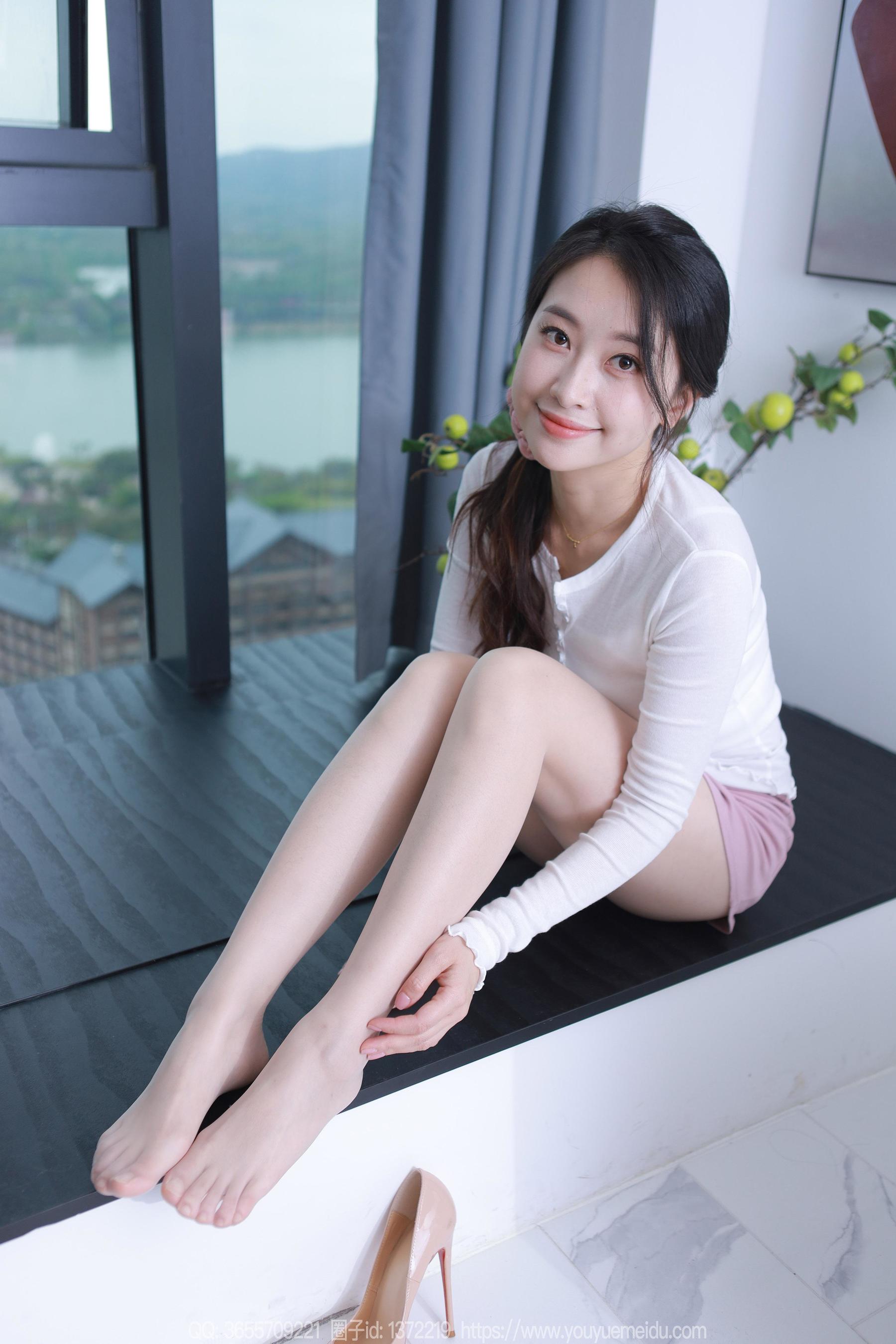 IESS异思趣向 - 模特： 小婕 《白色温柔》