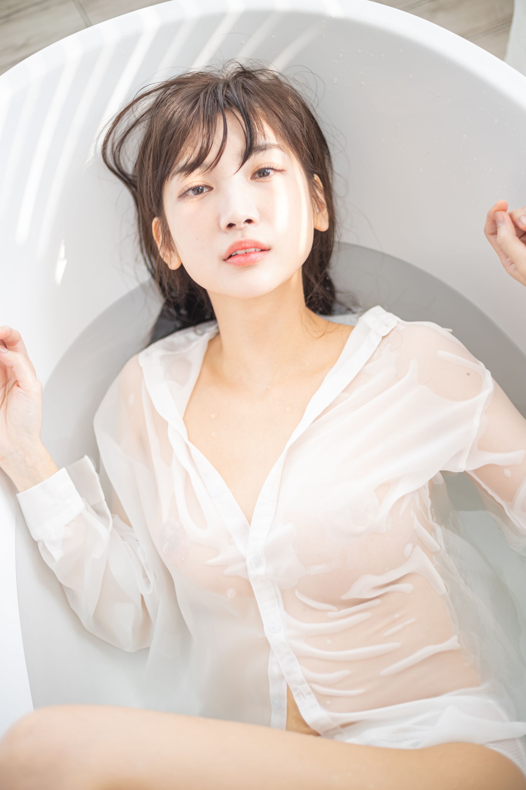 Leezy - Secret Web APRIL