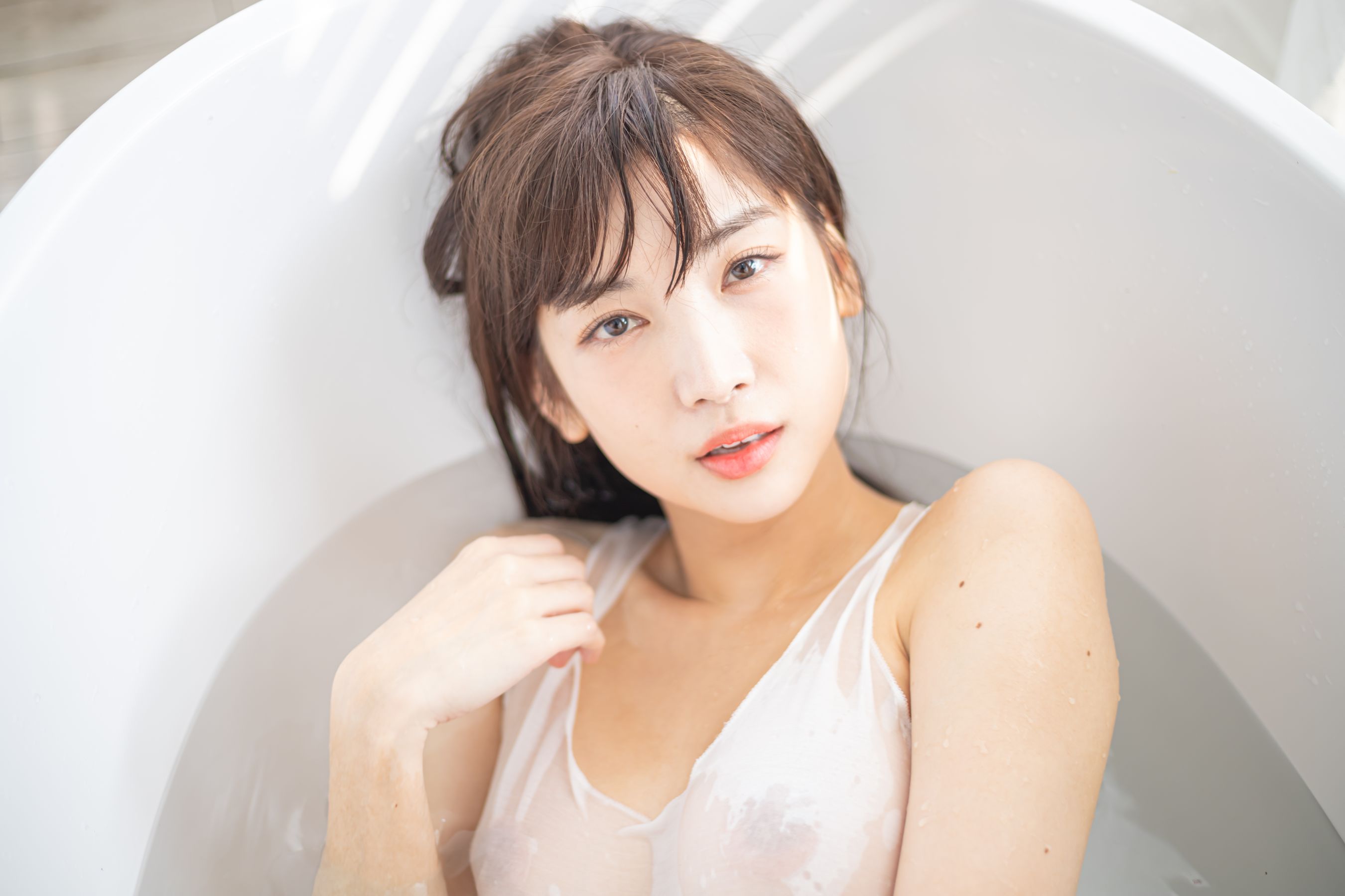 Leezy - Secret Web APRIL