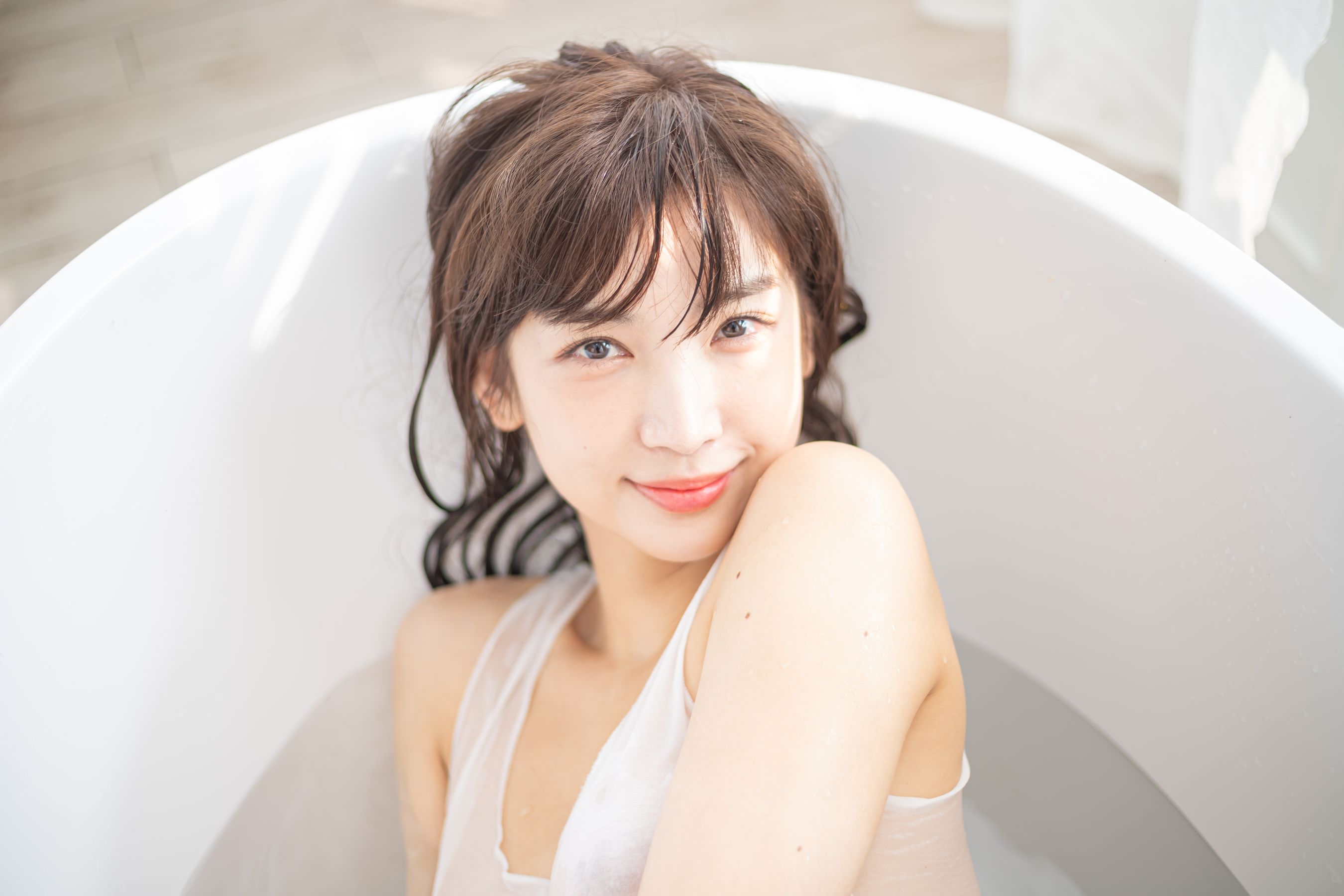 Leezy - Secret Web APRIL