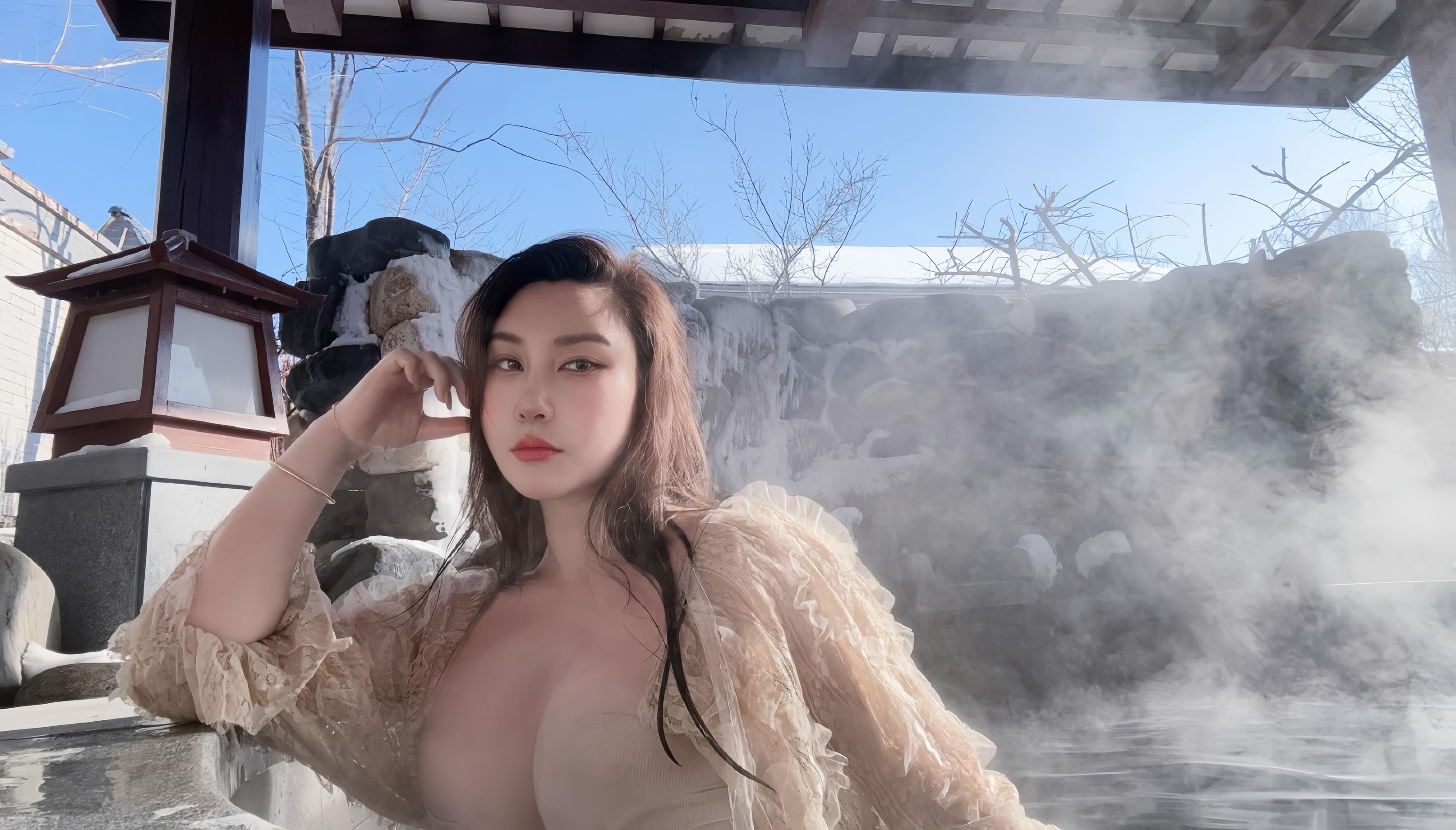MIYA - 温泉比基屁
