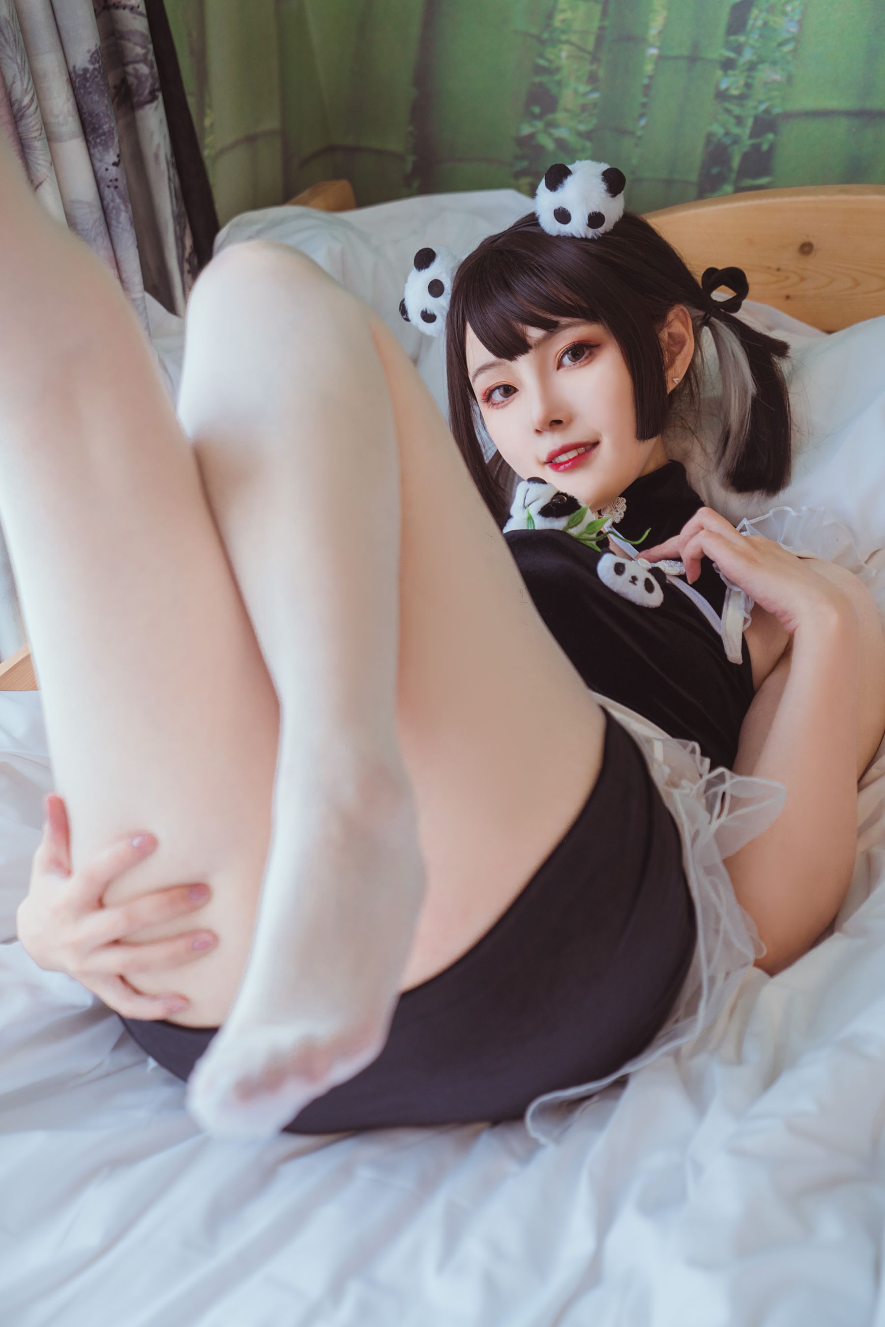Natsuko夏夏子 - 熊猫女仆