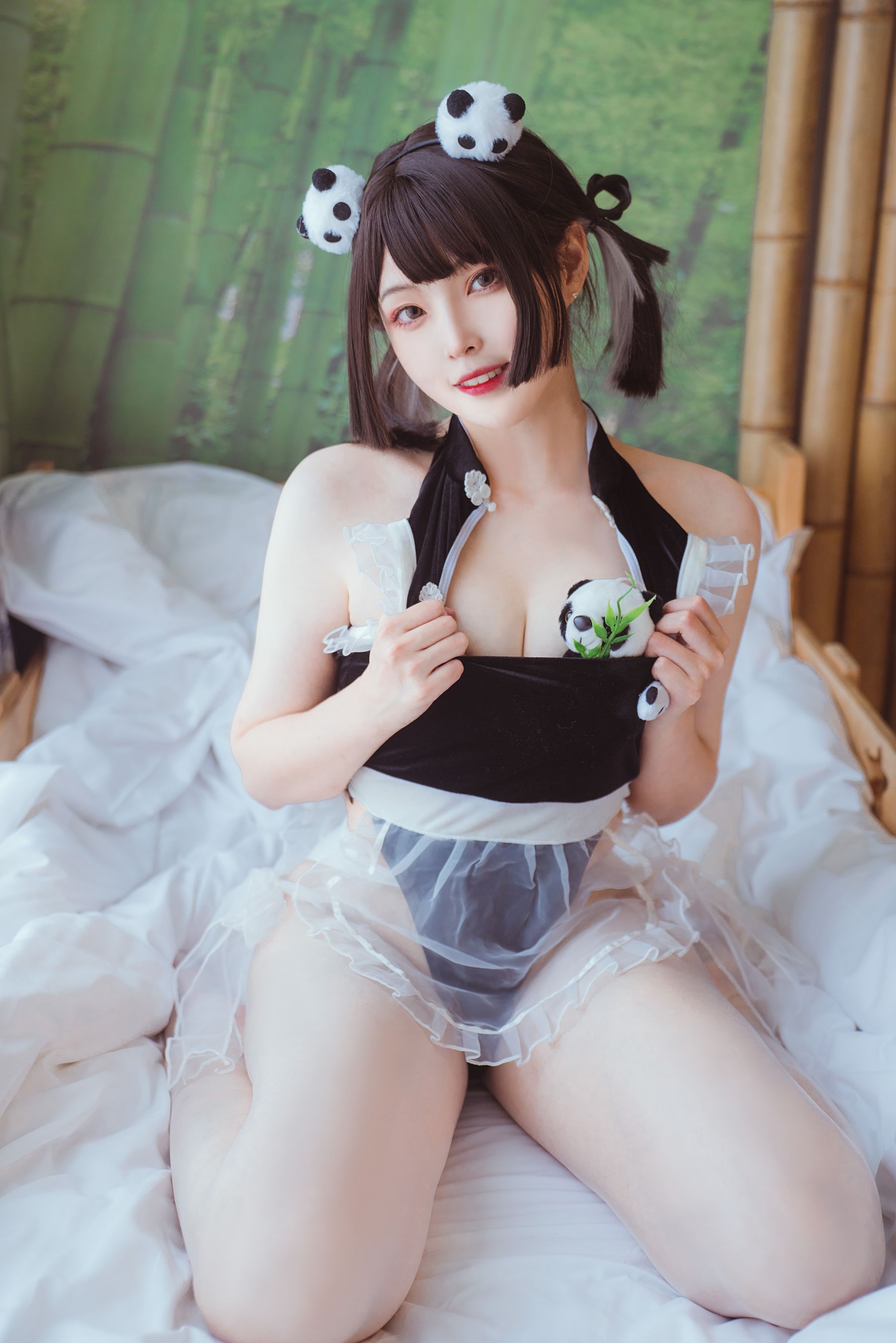 Natsuko夏夏子 - 熊猫女仆