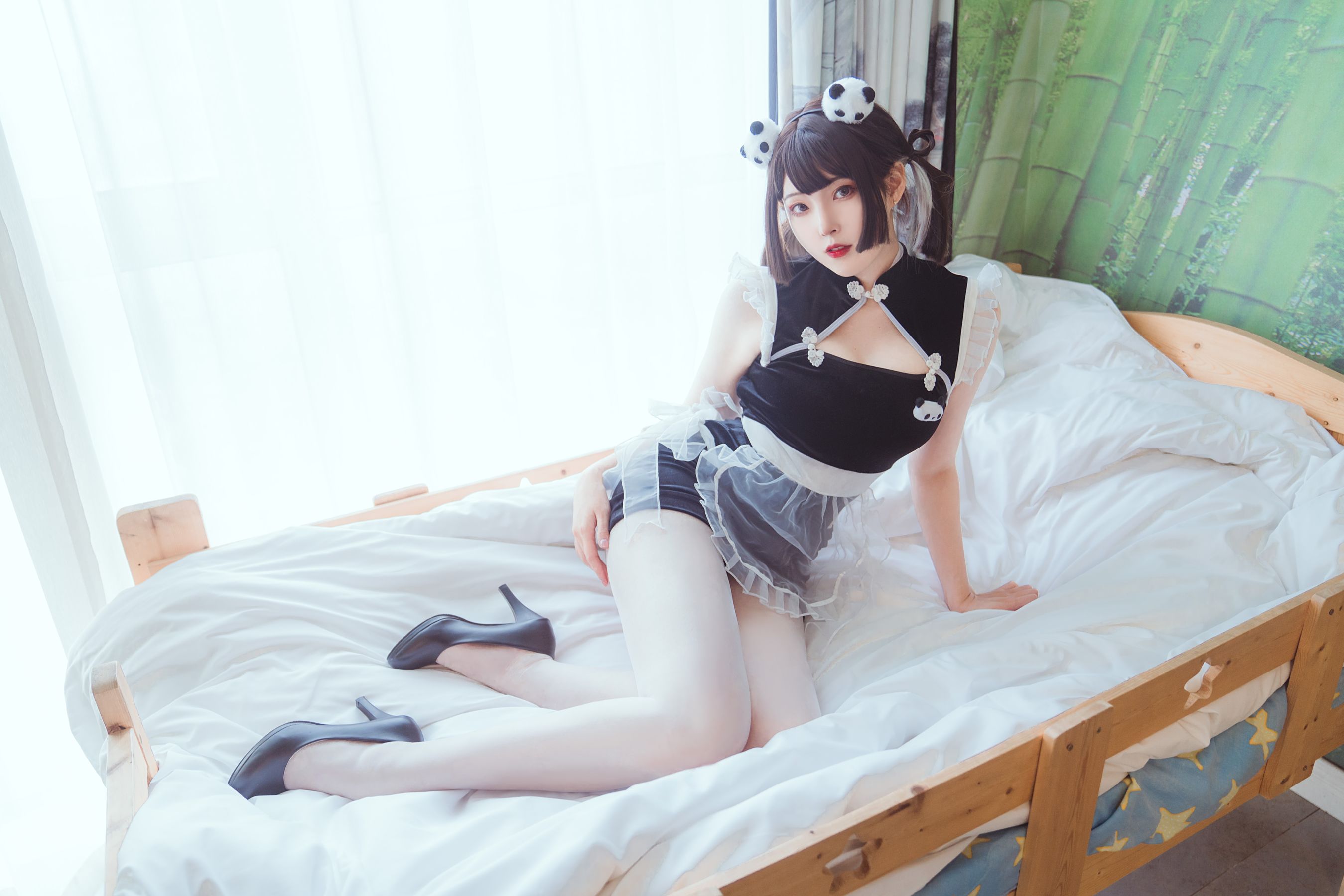 Natsuko夏夏子 - 熊猫女仆