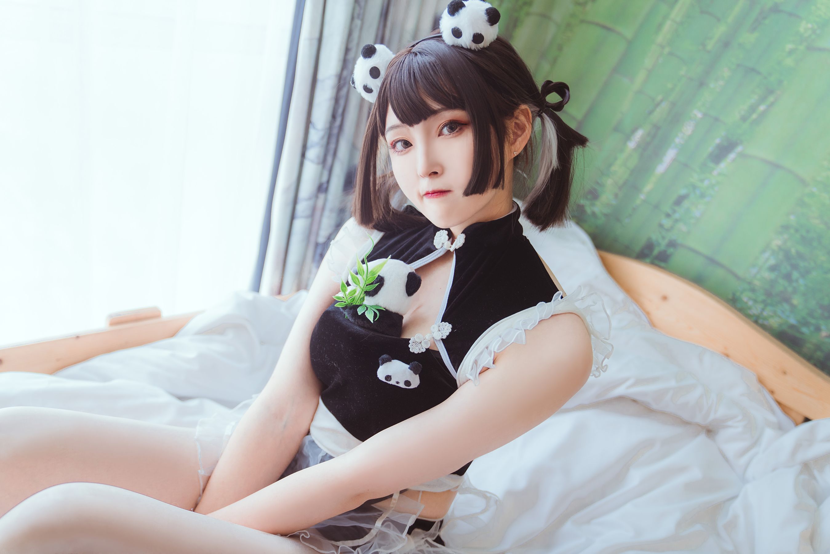 Natsuko夏夏子 - 熊猫女仆