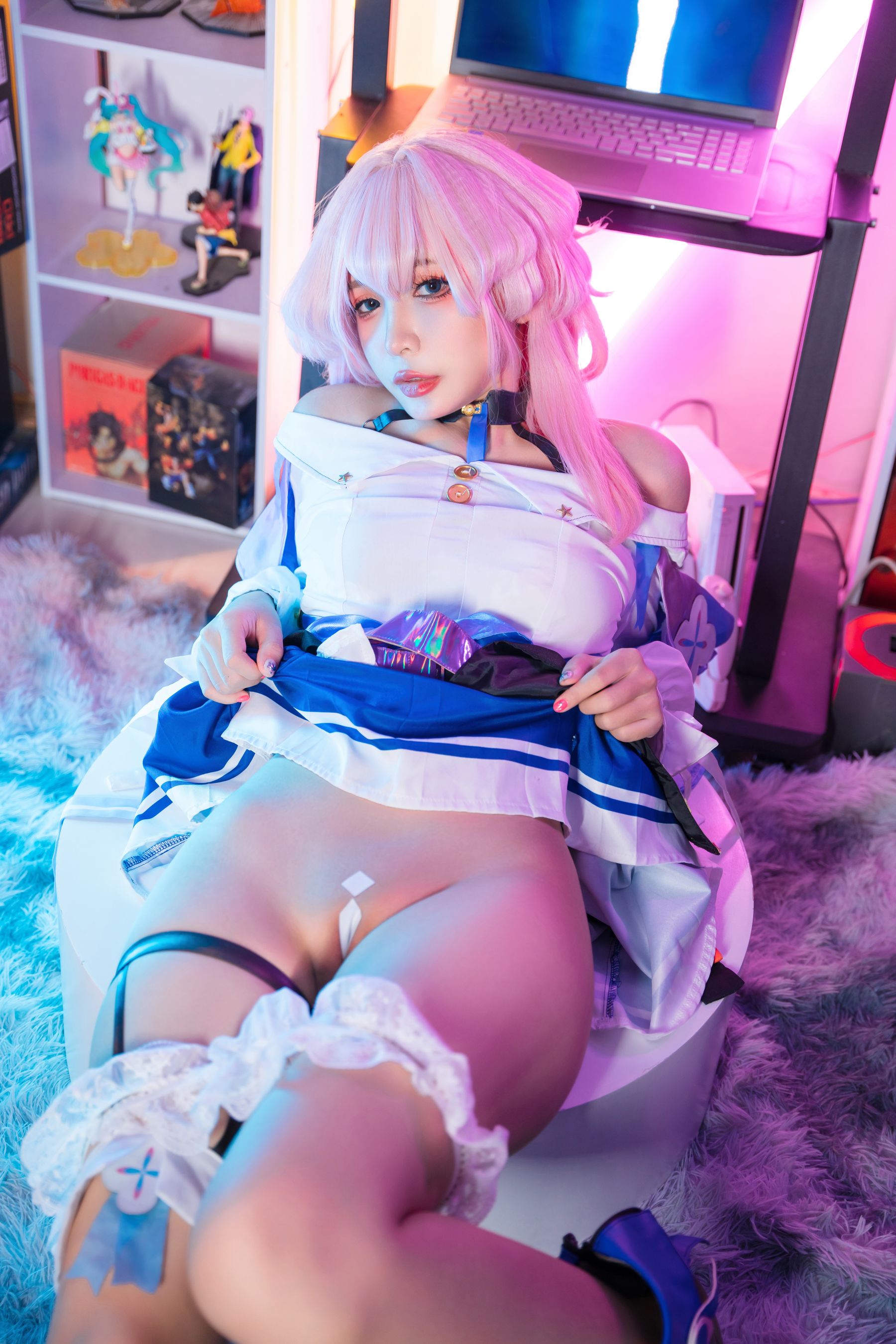 Umeko J – March