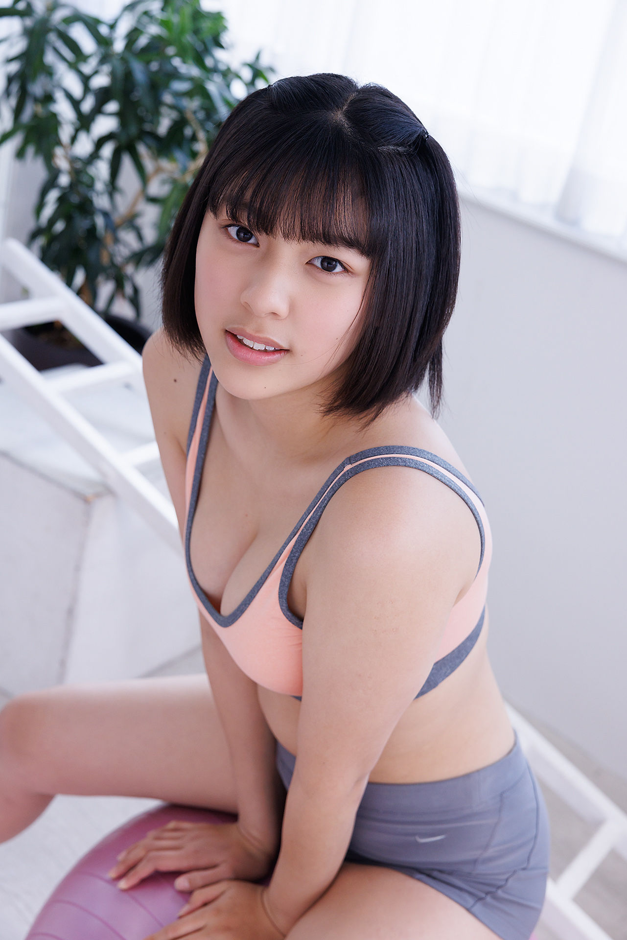 [Minisuka.tv] Eyu Hirayama 平山えゆ - Regular Gallery Stage2 Set 13.02