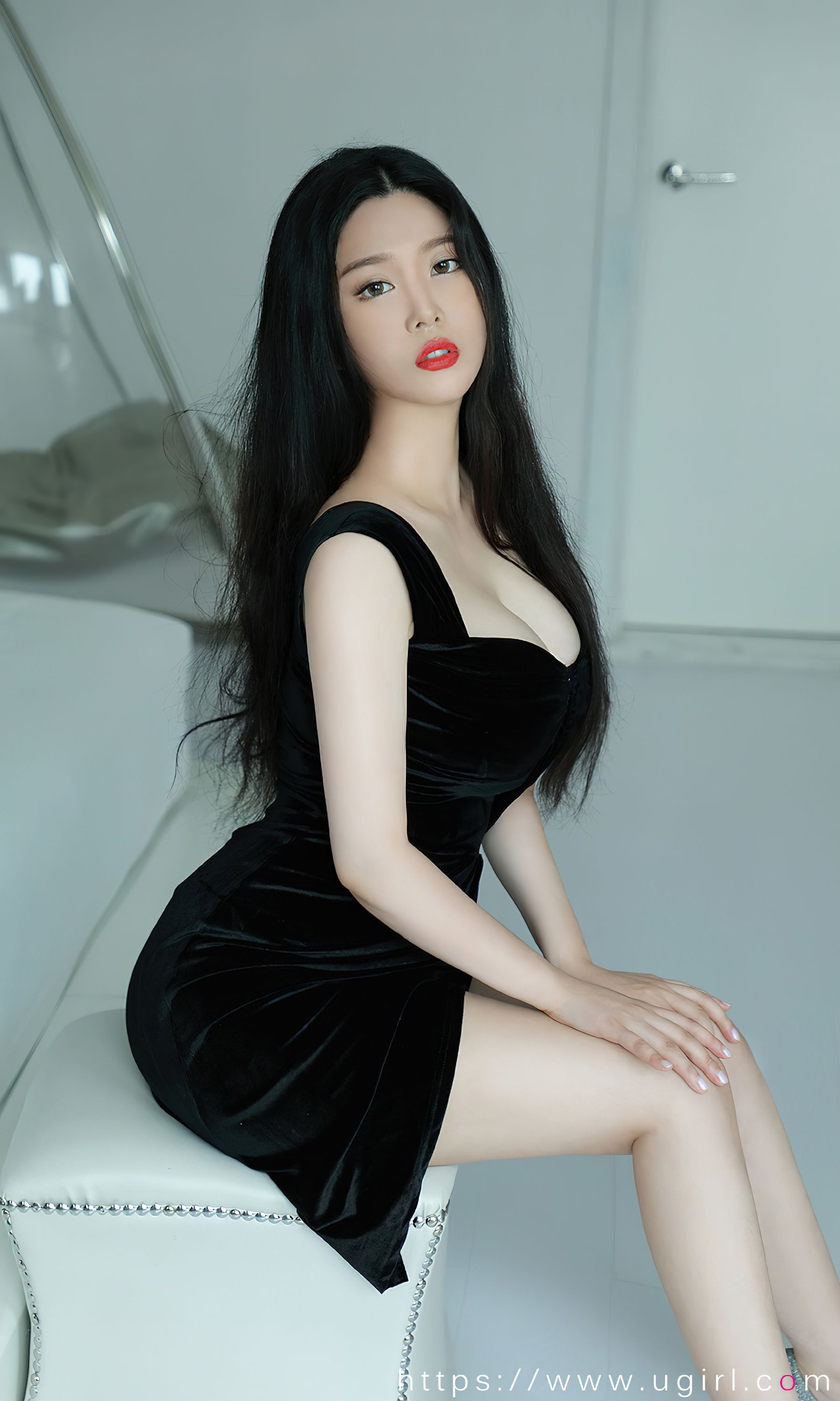 [Ugirls]爱尤物 No.2828 豹力诱惑 钟晴