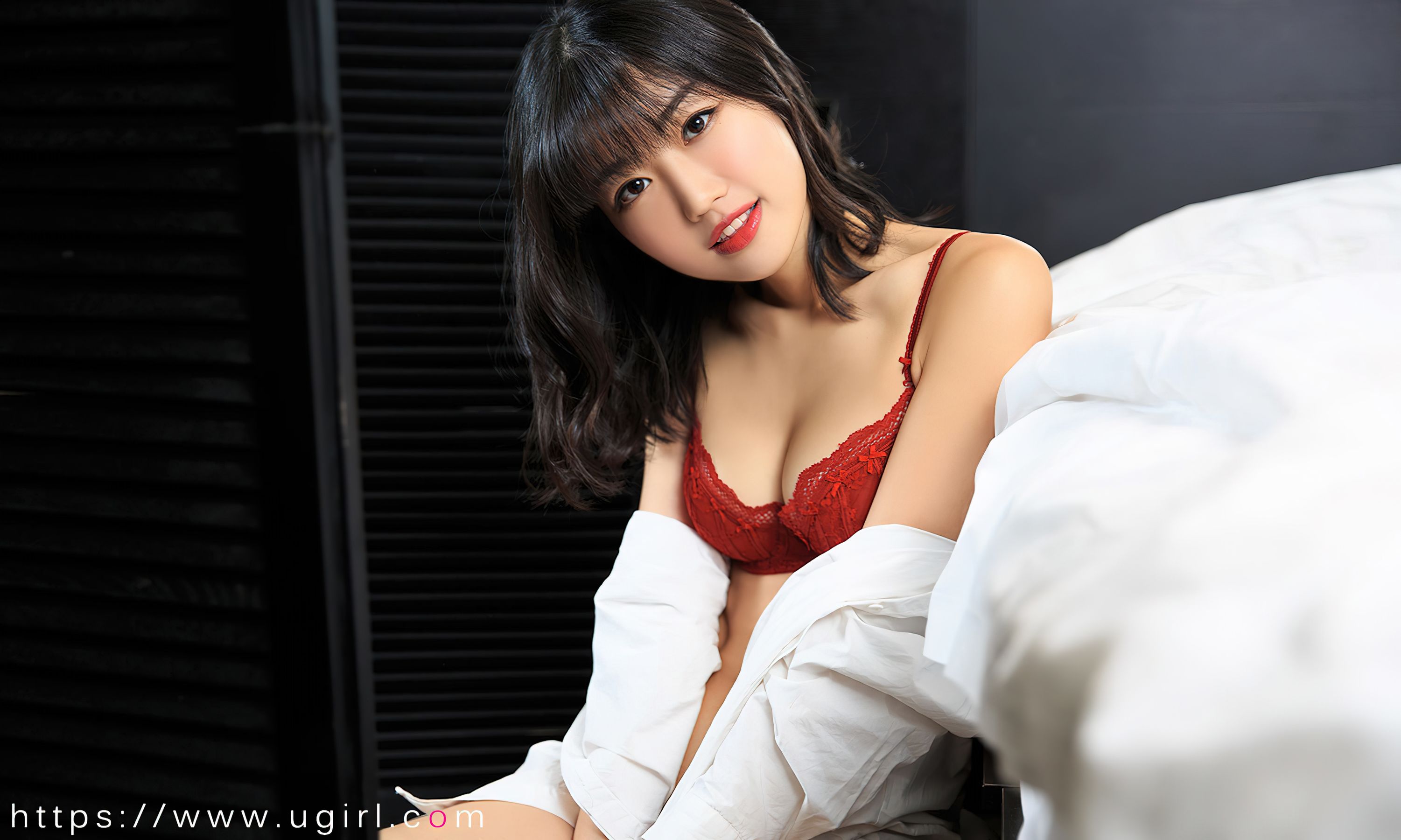 [Ugirls]爱尤物 No.2840 松弛感 小文