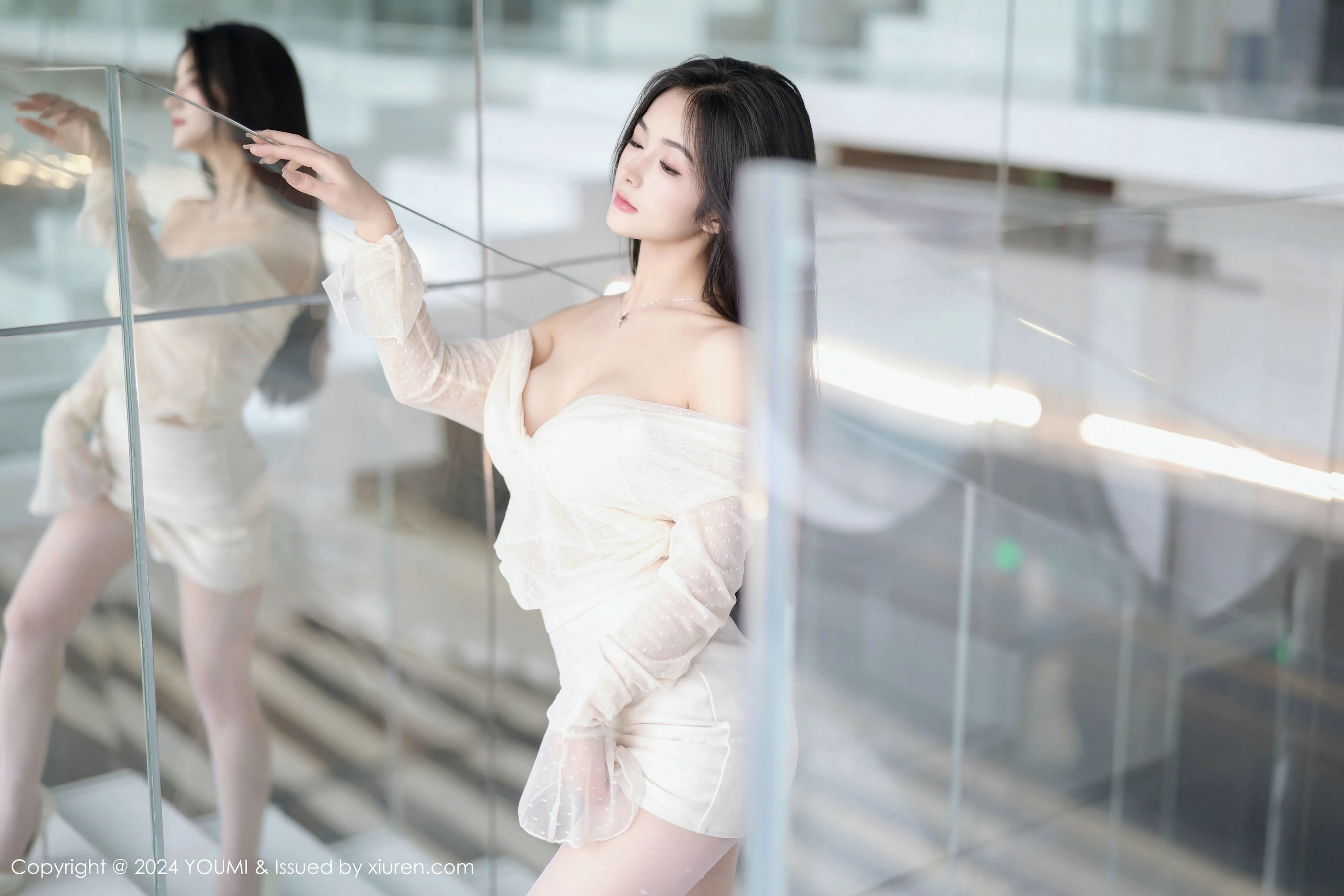 [YouMi]尤蜜荟 2024.06.07 Vol.1072 谭小灵