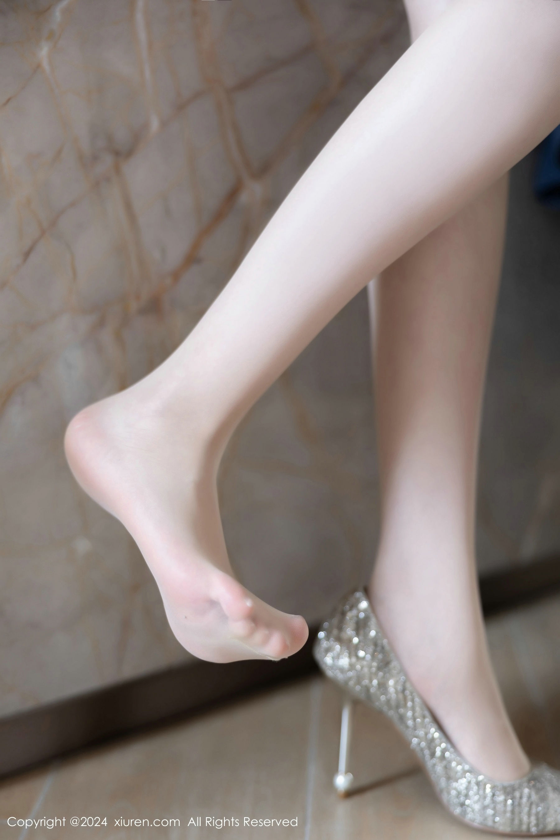 [秀人XiuRen] 2024.05.30 No.8629 徐莉芝Booty