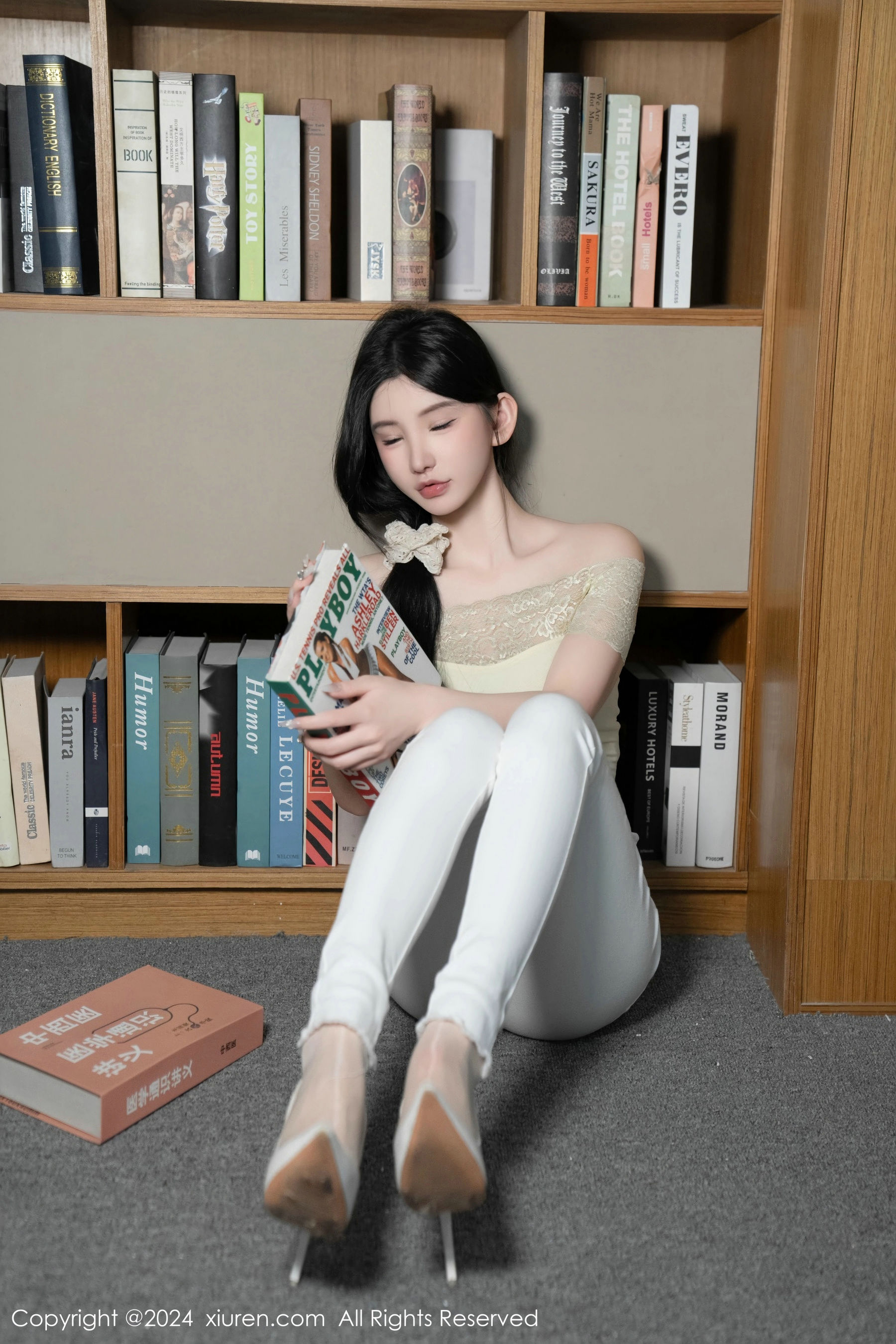 [秀人XiuRen] 2024.05.31 No.8633 周于希Sally