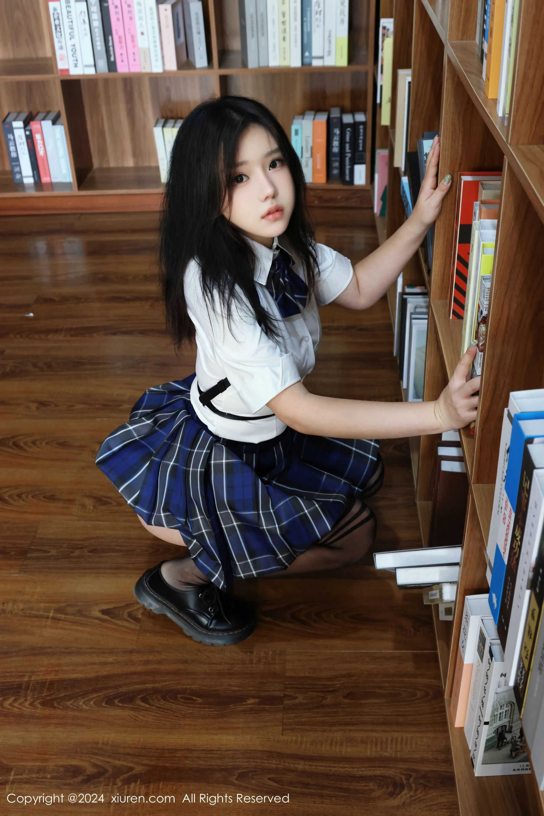 [秀人XiuRen] 2024.05.31 No.8637 小薯条nienie